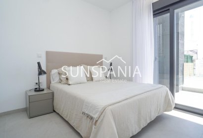 Obra nueva - Apartamento / piso -
Torrevieja - Torreblanca