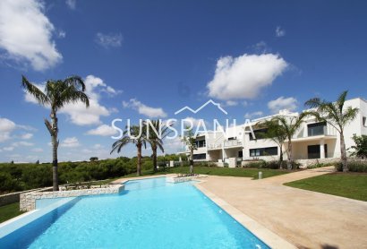 Apartment / flat - New Build - Pilar de la Horadada - Lo Romero Golf