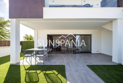 Apartment / flat - New Build - Pilar de la Horadada - pueblo