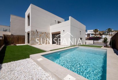 Chalet - Obra nueva - Algorfa -
                La Finca Golf