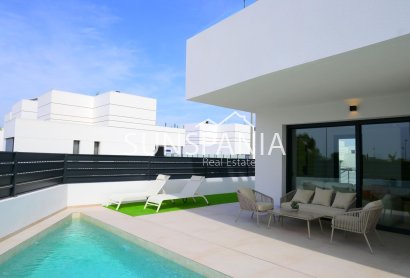 Chalet - Obra nueva - Dolores - polideportivo