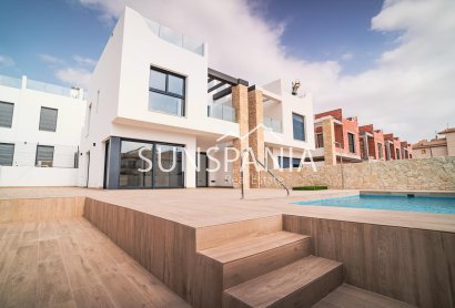Chalet - Obra nueva -
            Orihuela Costa - NB-56504