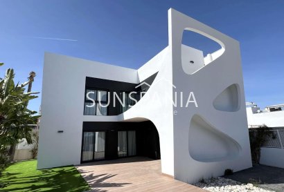 Chalet - Obra nueva -
            Rojales - NB-99429