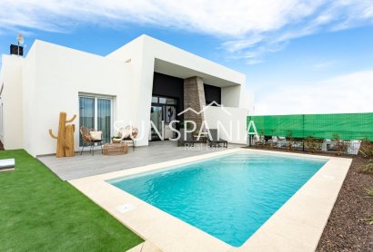 Maison indépendante - Nouvelle construction - Algorfa - La Finca Golf