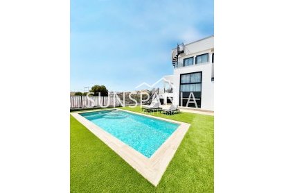 Maison indépendante - Nouvelle construction -
            Algorfa - NB-97359