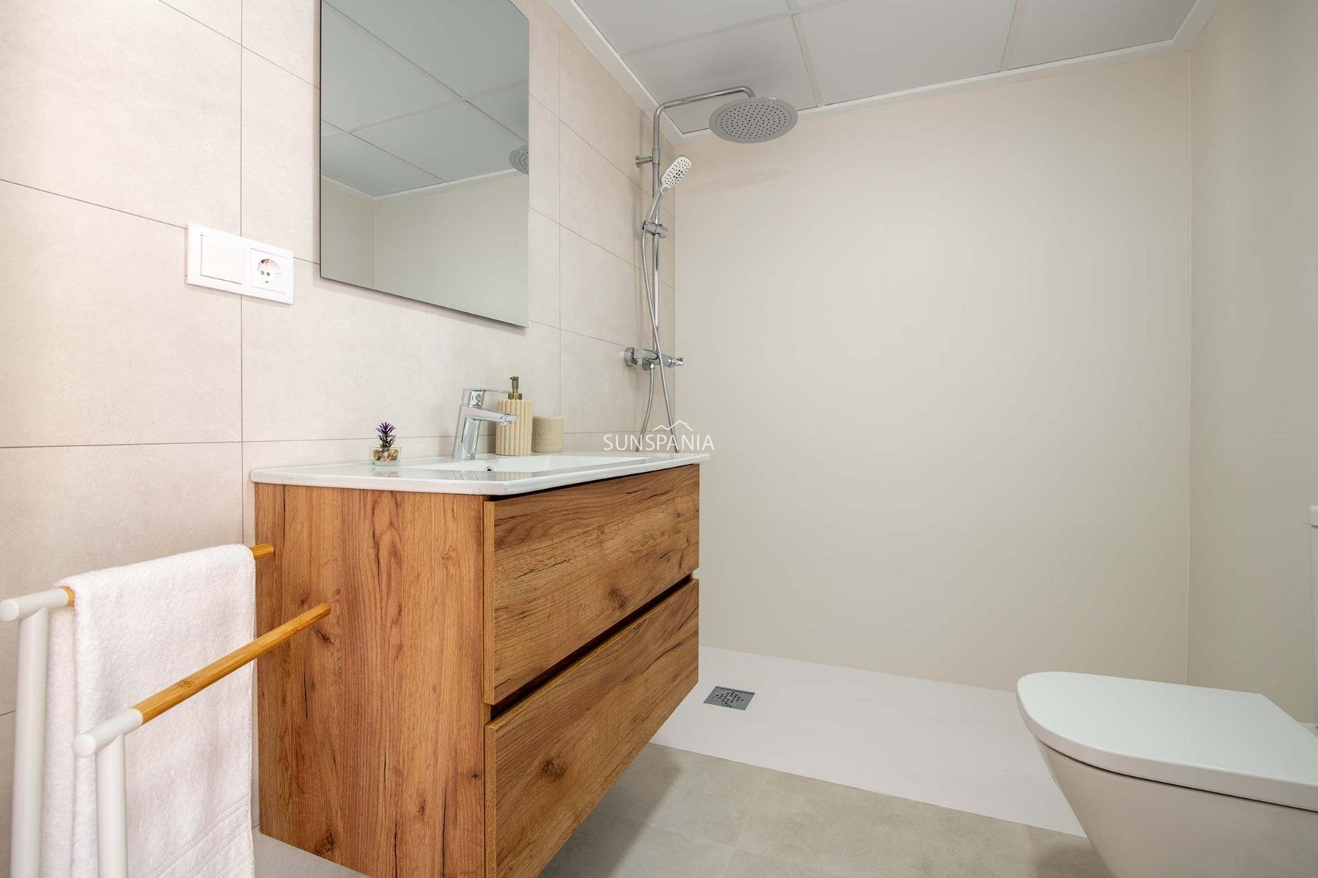 New Build - Apartment -
Cox - San Fernando