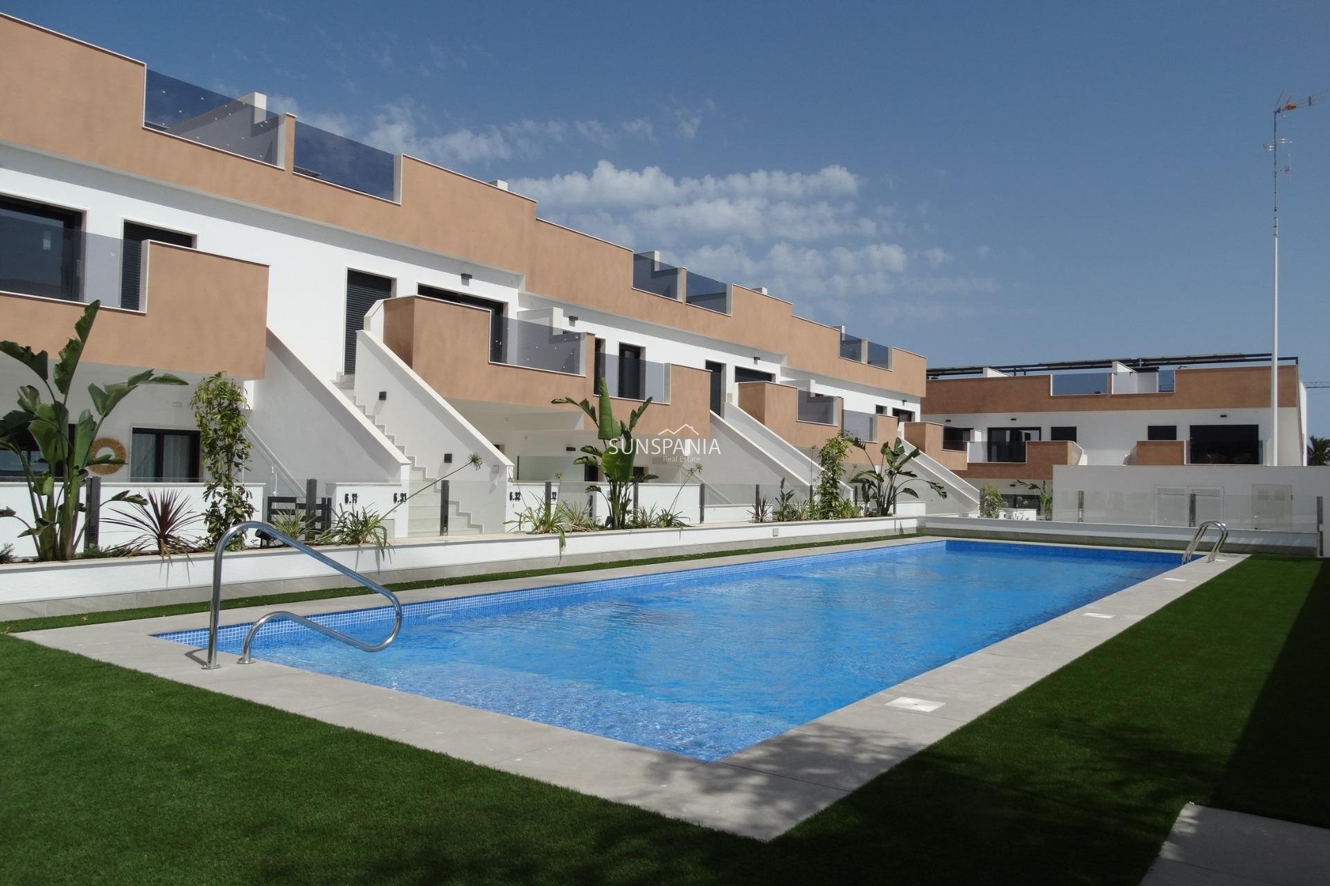 New Build - Apartment -
Pilar de la Horadada - pueblo