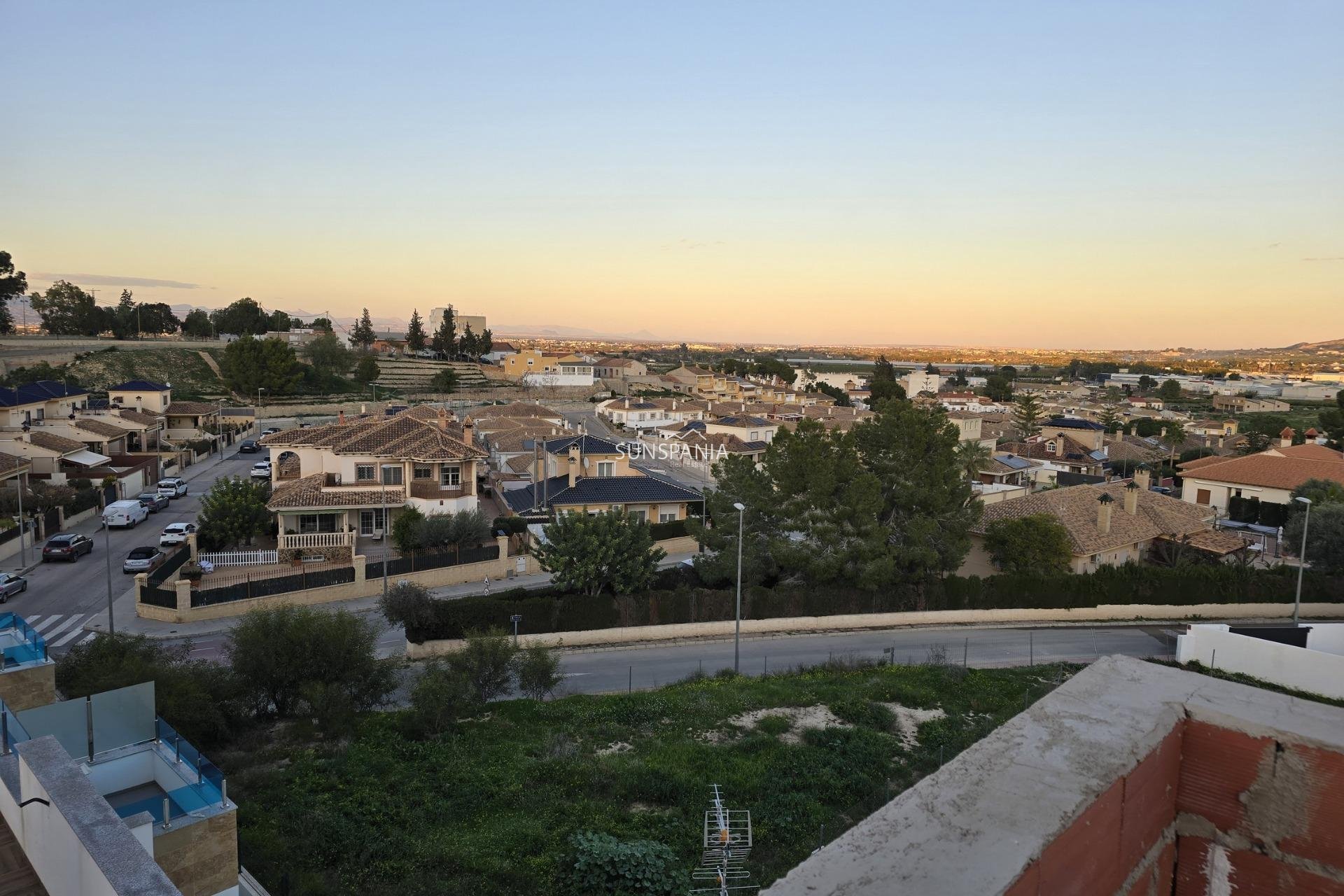 New Build - Townhouse -
Bigastro - pueblo