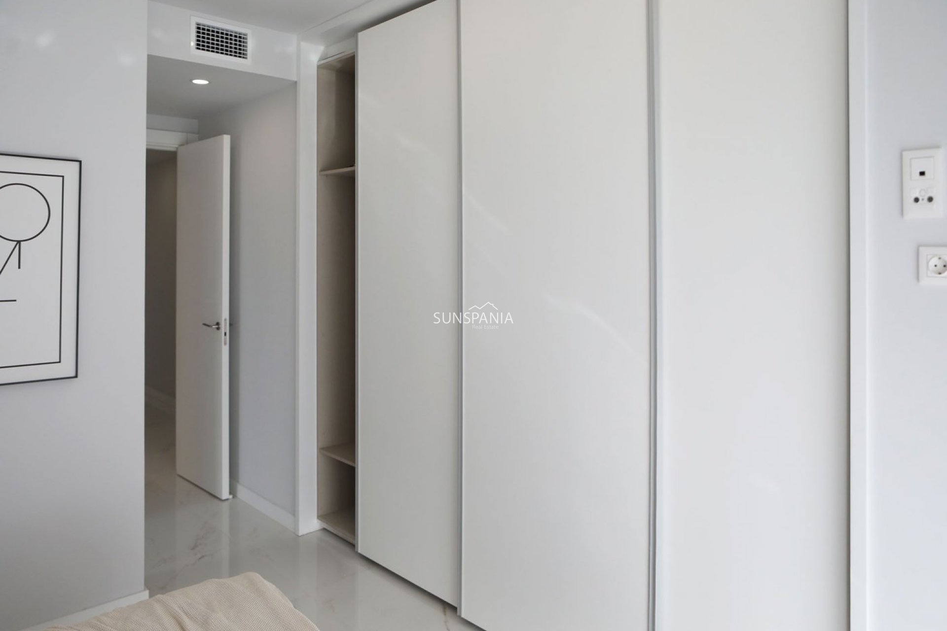 Nouvelle construction - Apartment -
Benidorm - Poniente