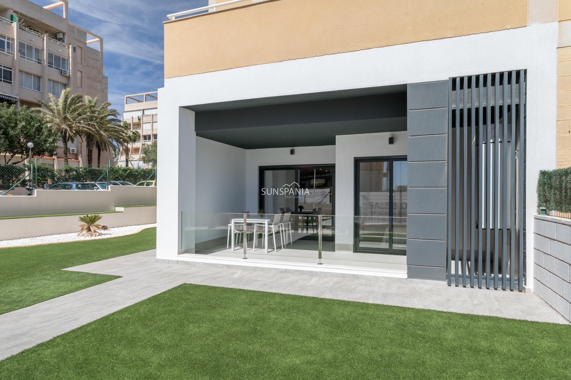 Nouvelle construction - Apartment -
Torrevieja - Torreblanca