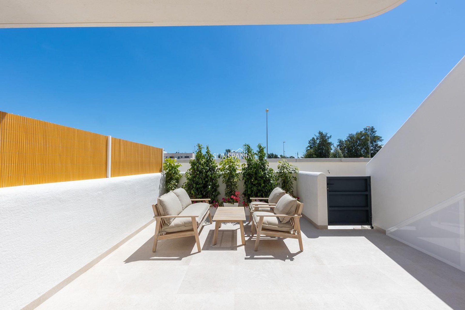 Nouvelle construction - Appartement -
Dolores - Sector 3