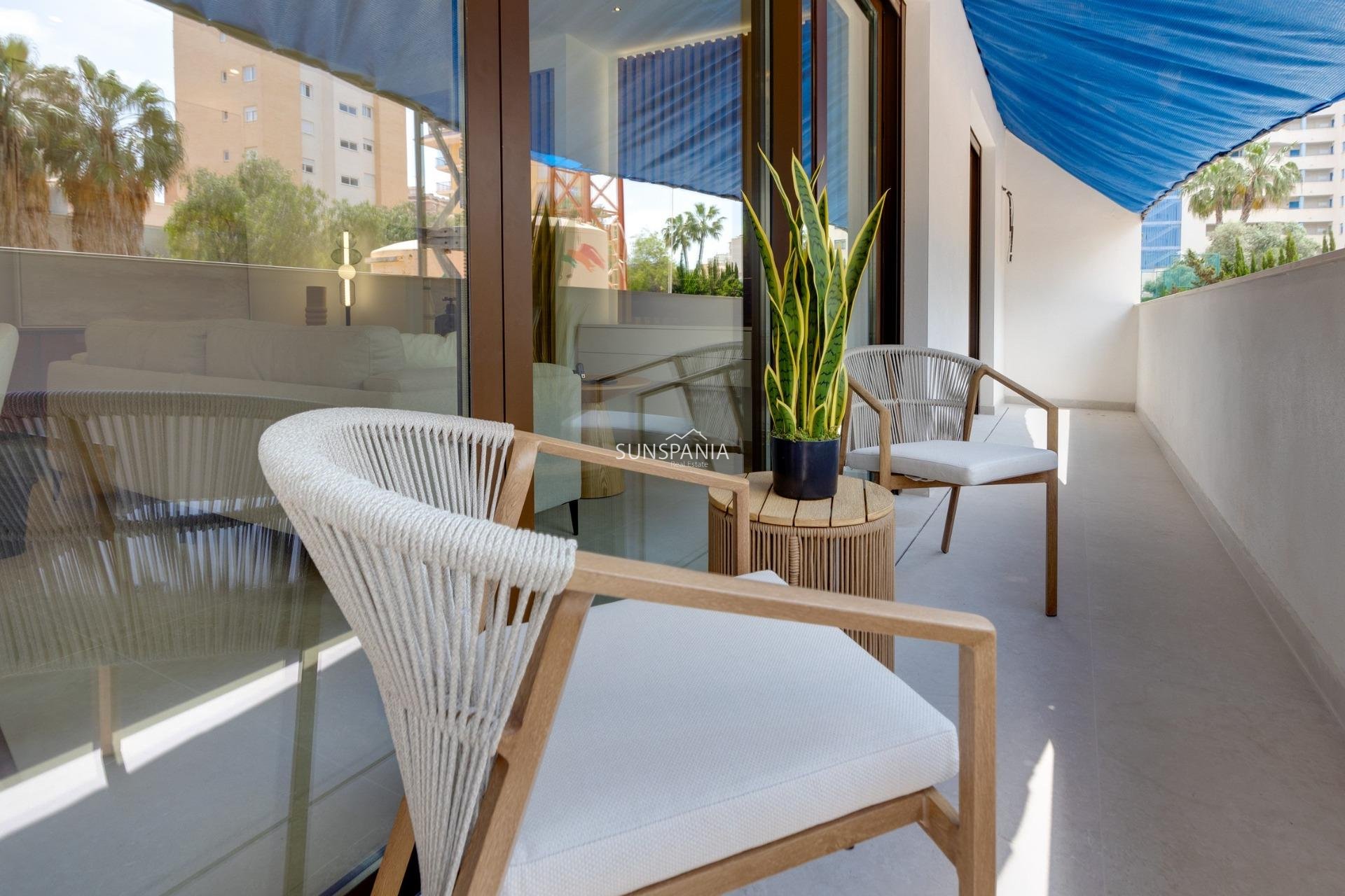 Nouvelle construction - Appartement -
Guardamar del Segura - Avda del Puerto