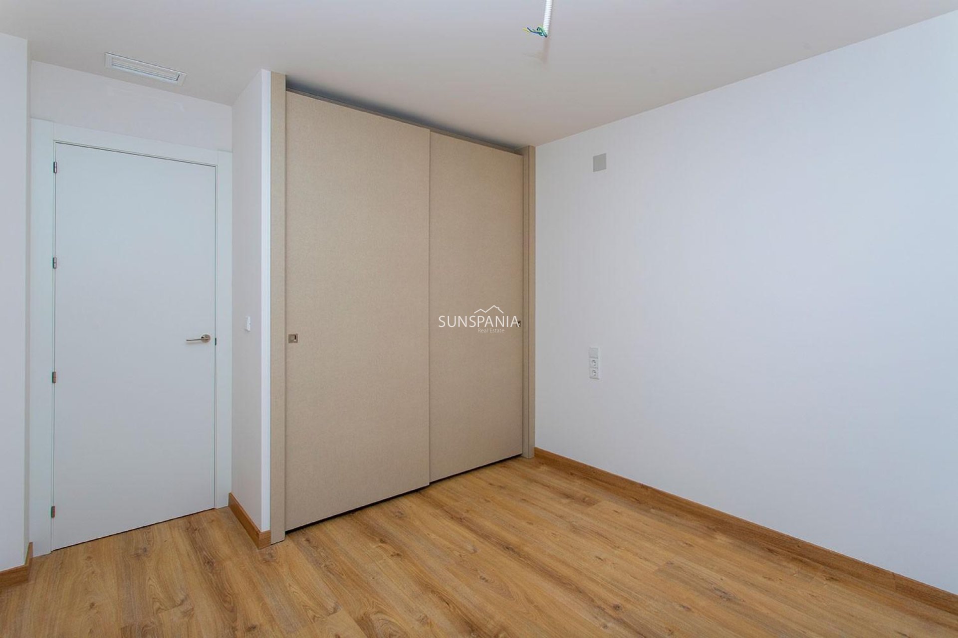 Nouvelle construction - Appartement -
Hondón de las Nieves - El Salero