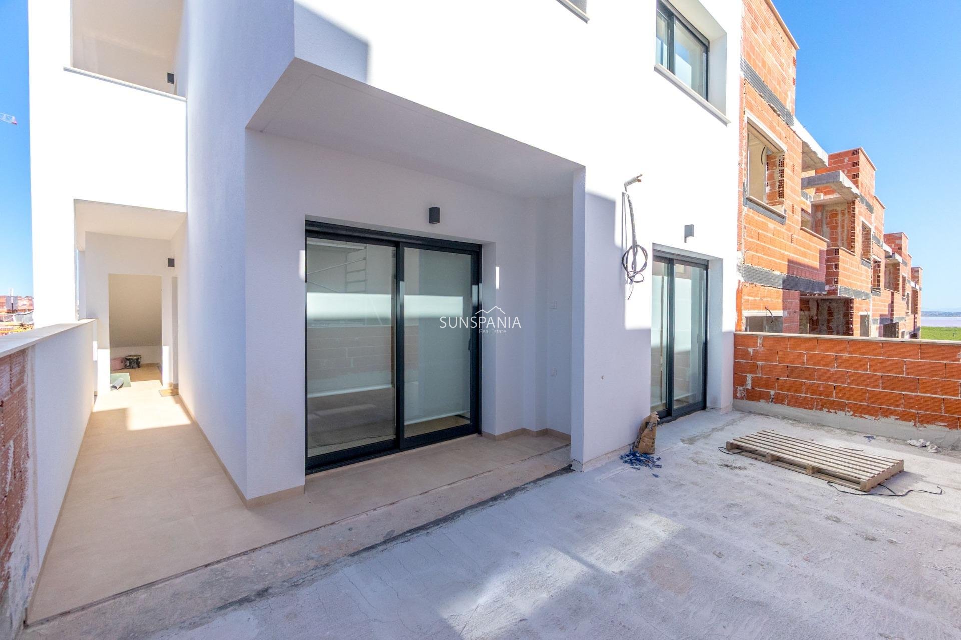 Nouvelle construction - Appartement -
Torrevieja - Los Balcones