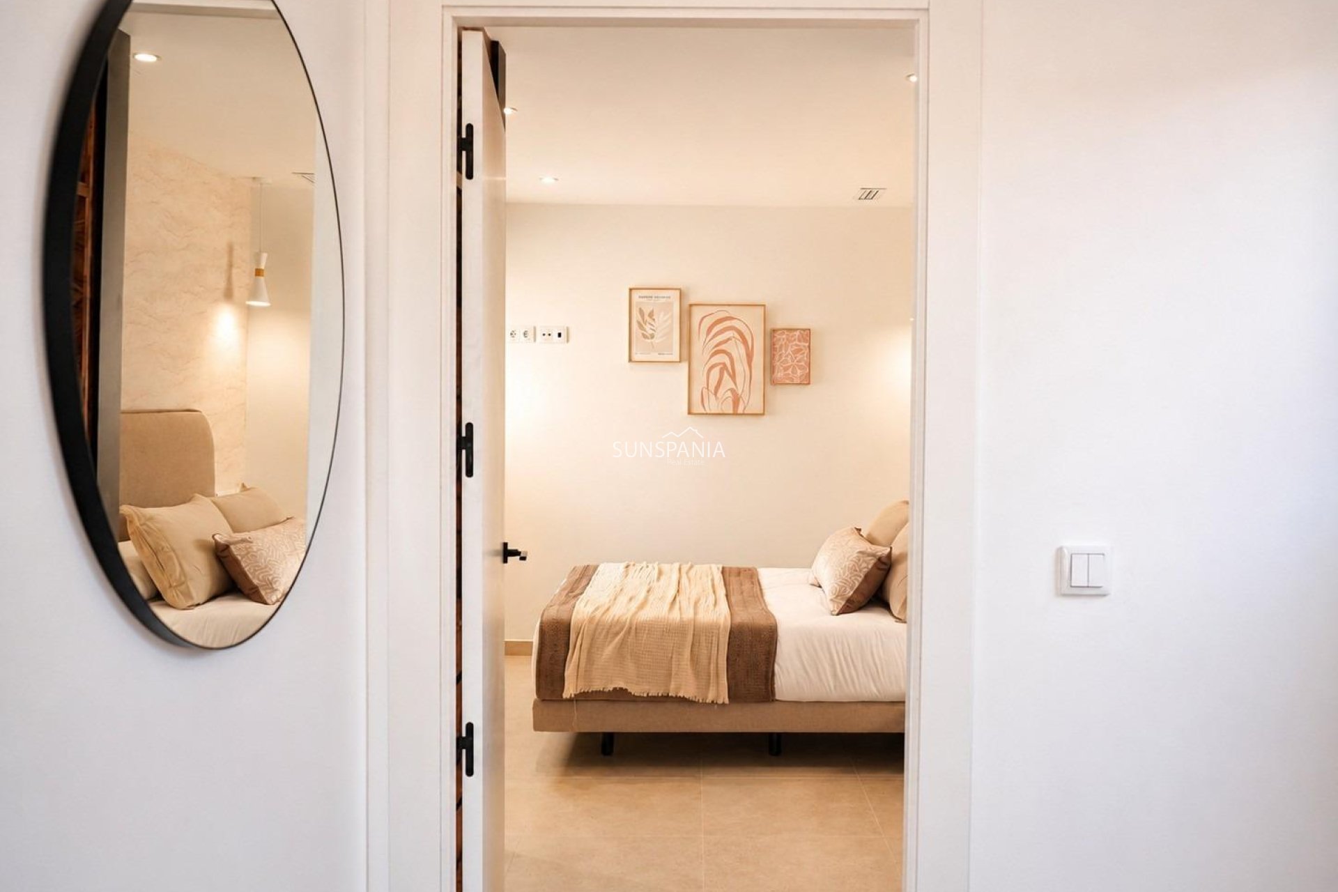 Nouvelle construction - Maison de ville -
Dolores - Sector 2