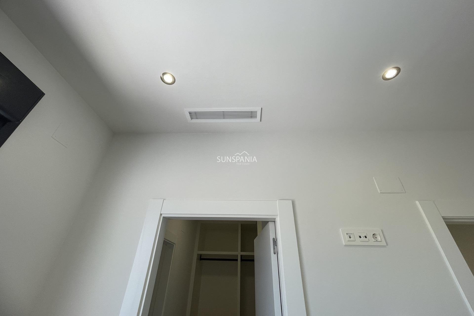 Nouvelle construction - Maison indépendante -
Almoradí - Heredades