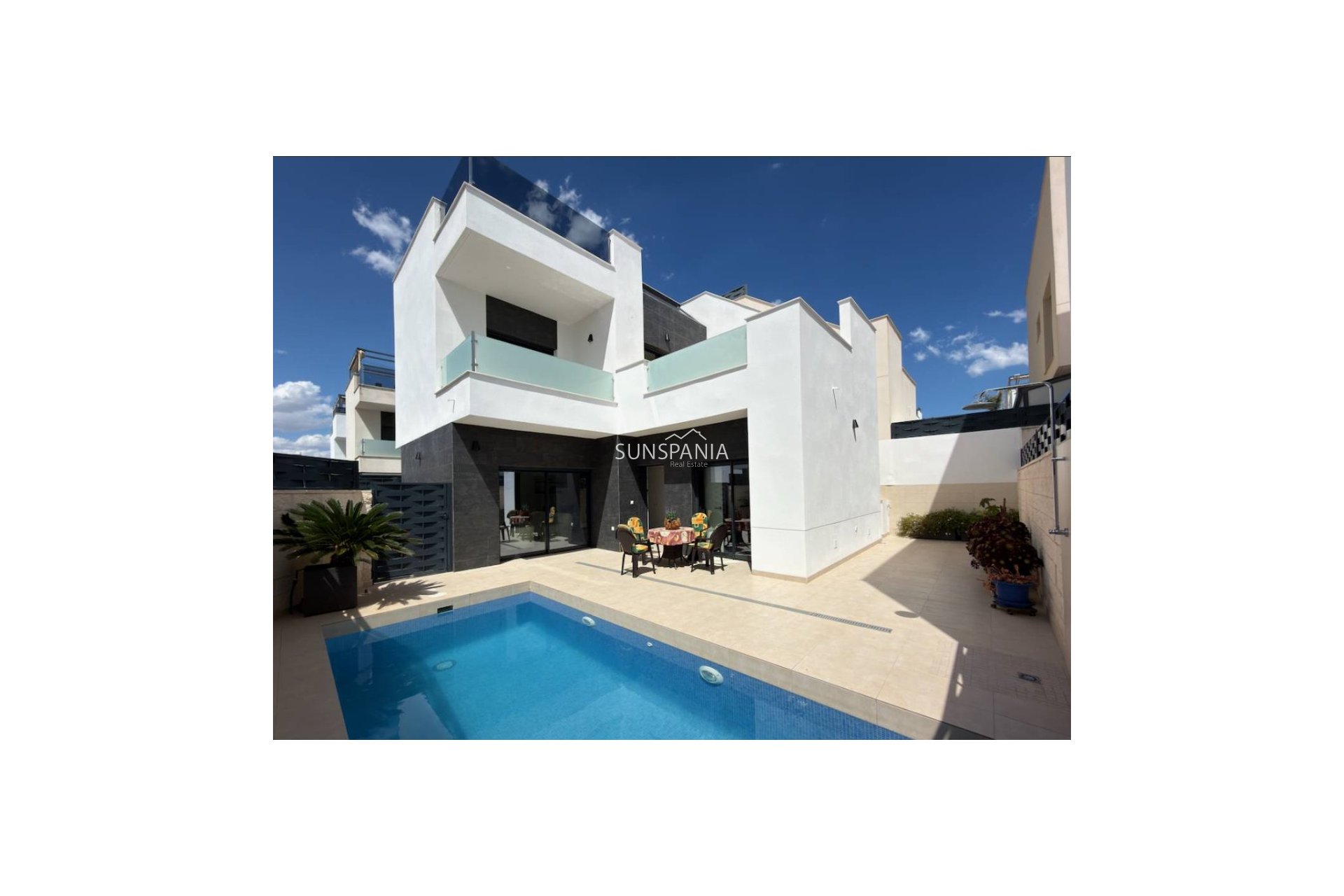 Nouvelle construction - Maison indépendante -
Benijofar