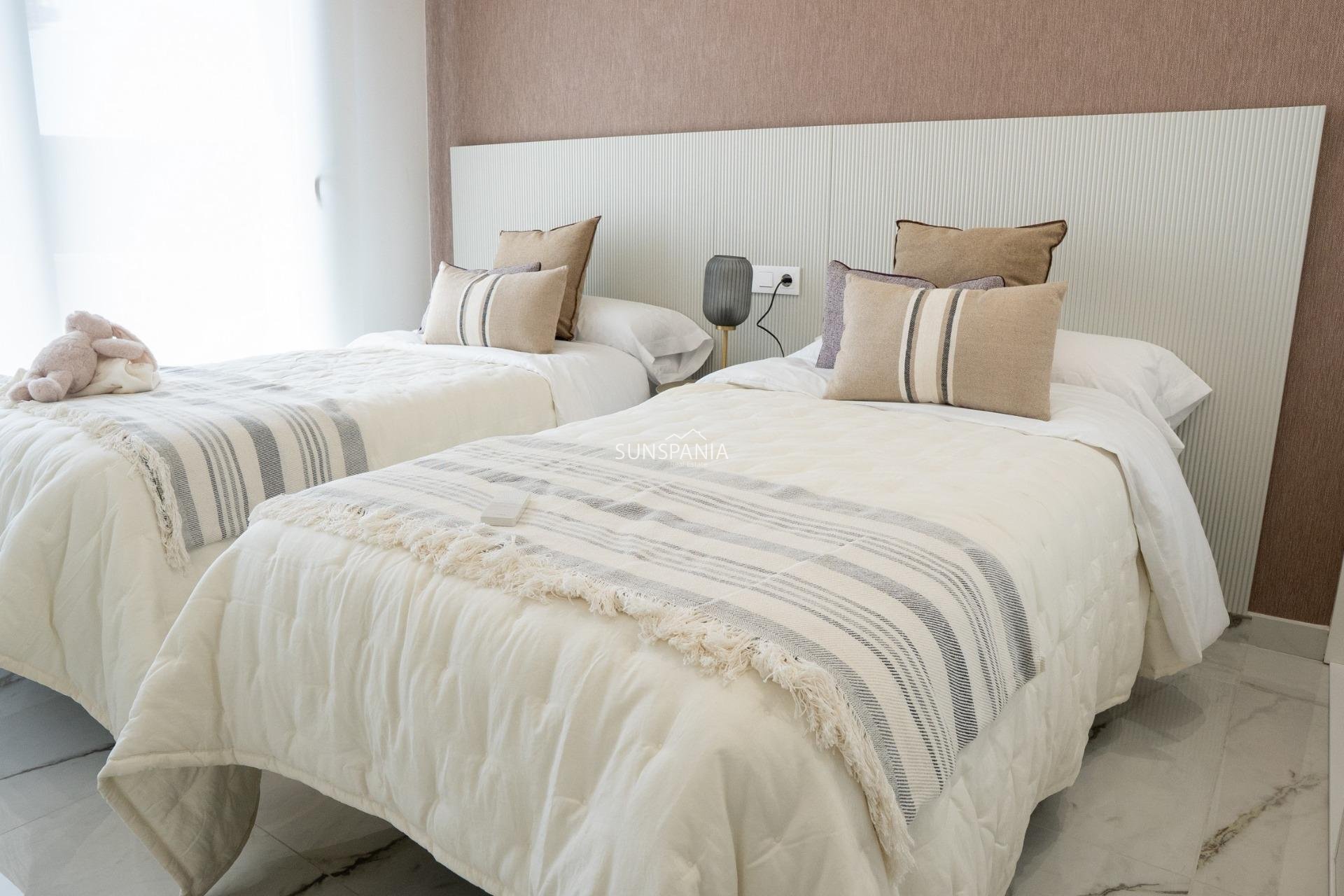 Nouvelle construction - Maison indépendante -
Ciudad Quesada - Lo Marabú