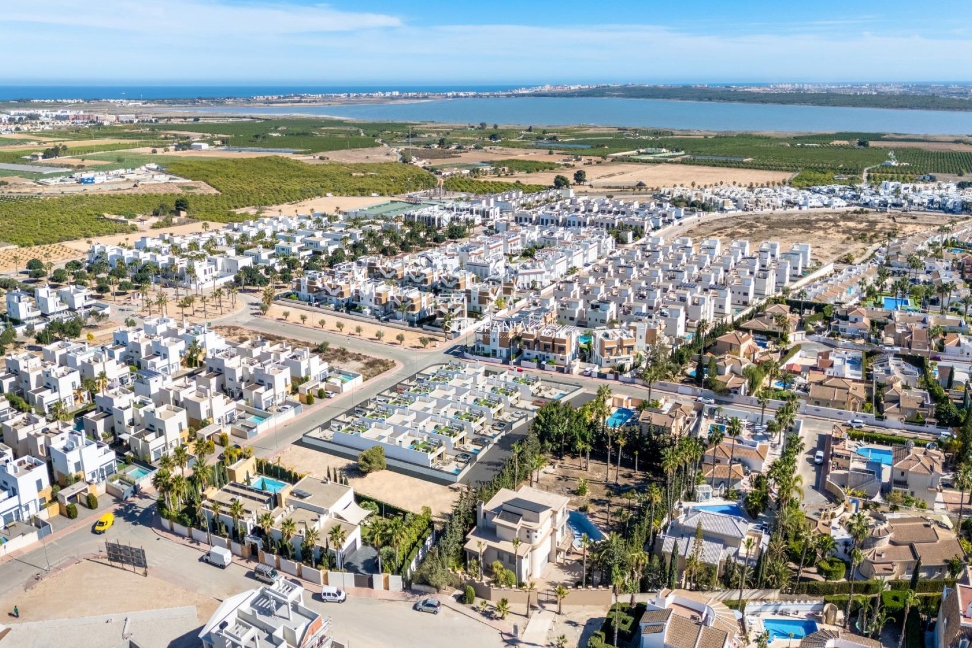 Nouvelle construction - Maison indépendante -
Ciudad Quesada - Urbanizaciones