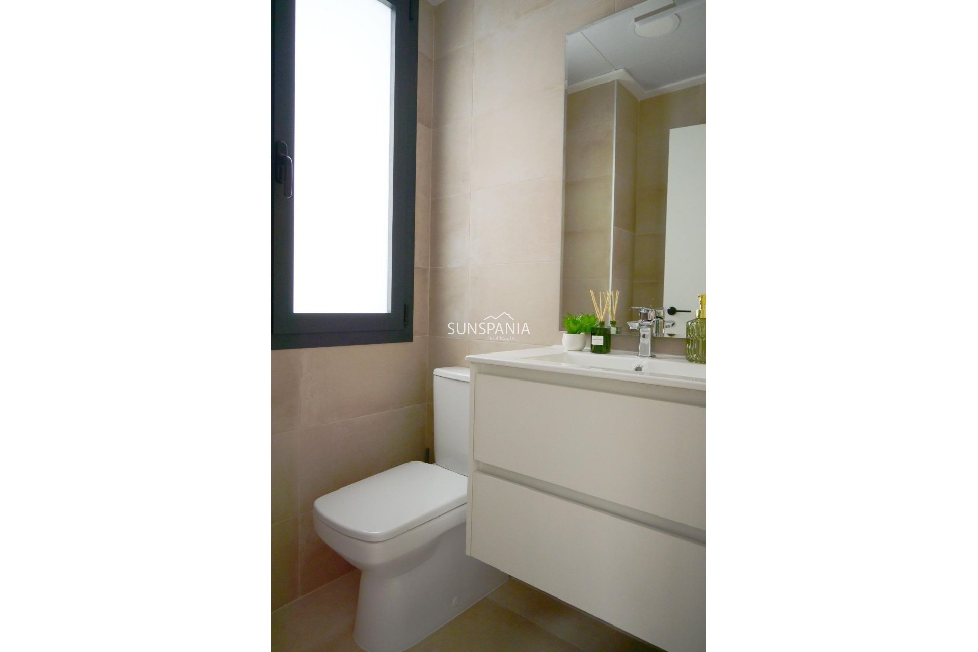 Nouvelle construction - Maison indépendante -
Dolores - polideportivo