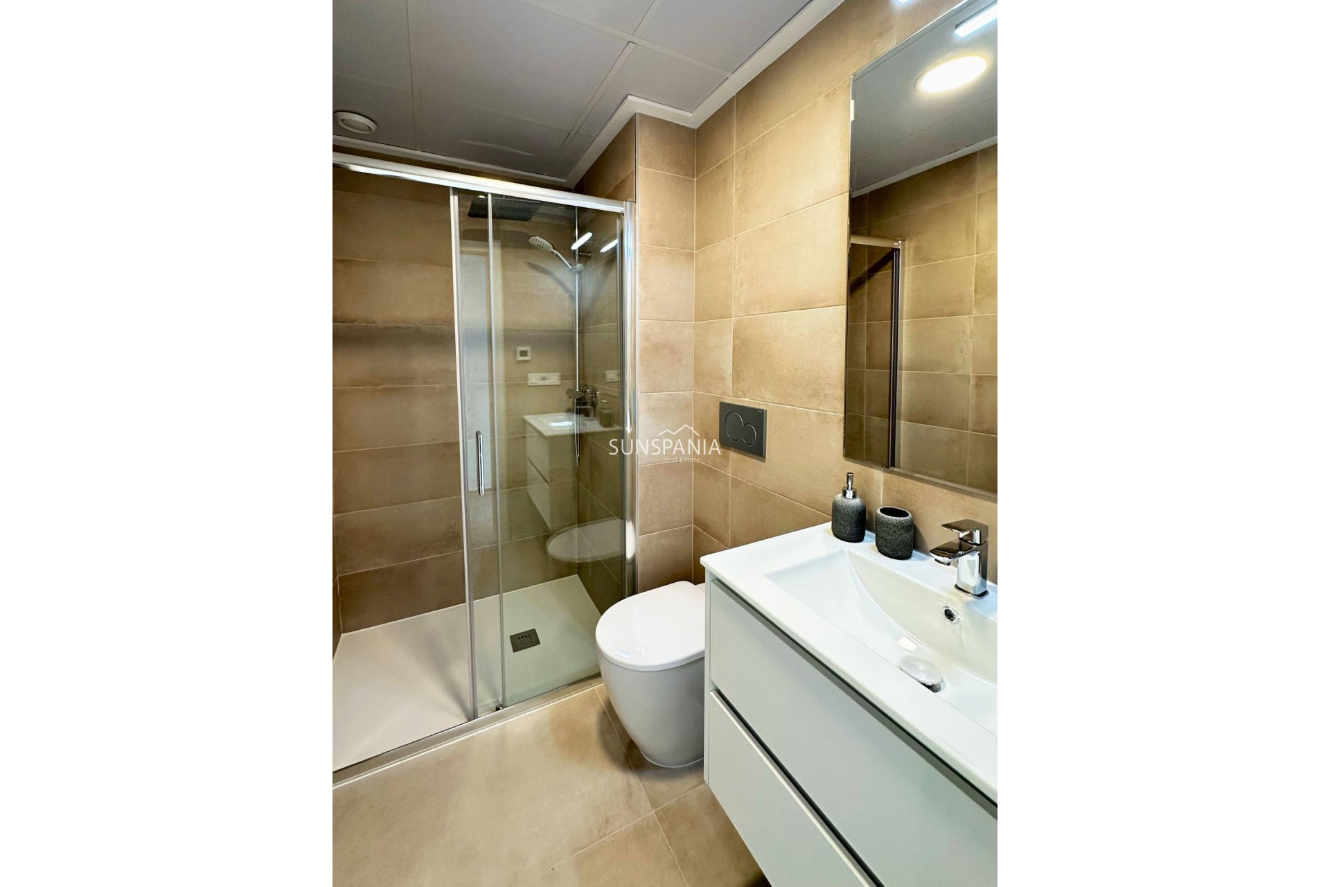 Nouvelle construction - Maison indépendante -
Dolores - polideportivo