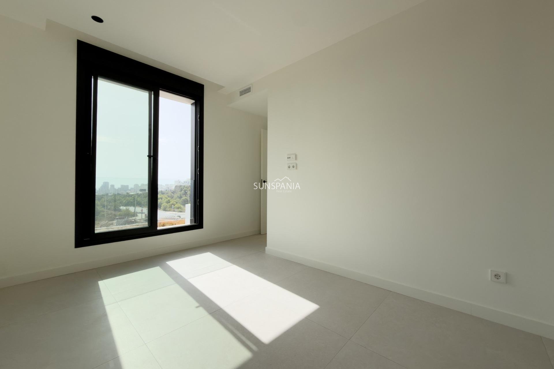 Nouvelle construction - Maison indépendante -
Finestrat - Campana Garden