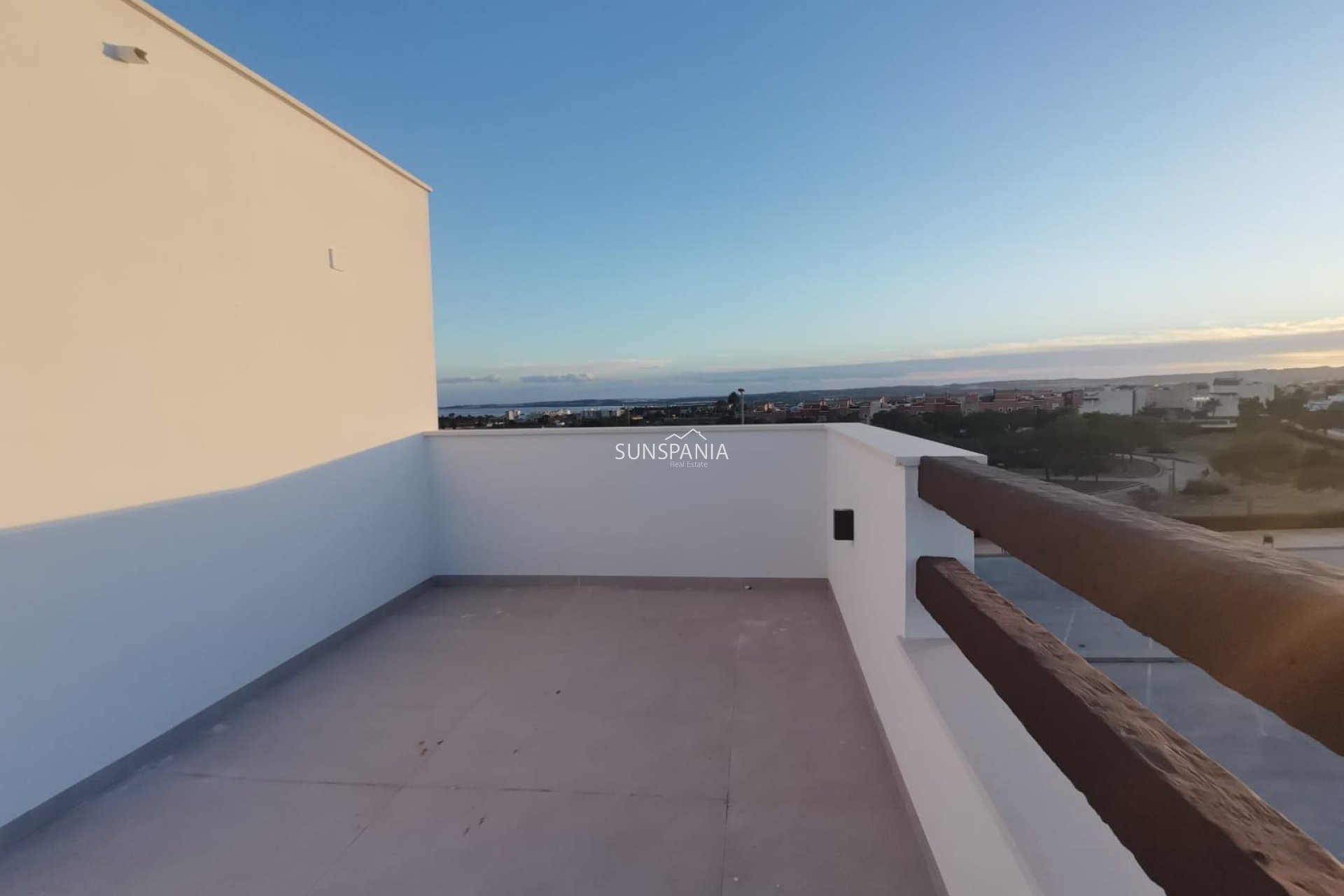 Nouvelle construction - Maison indépendante -
Los Montesinos - La Herrada