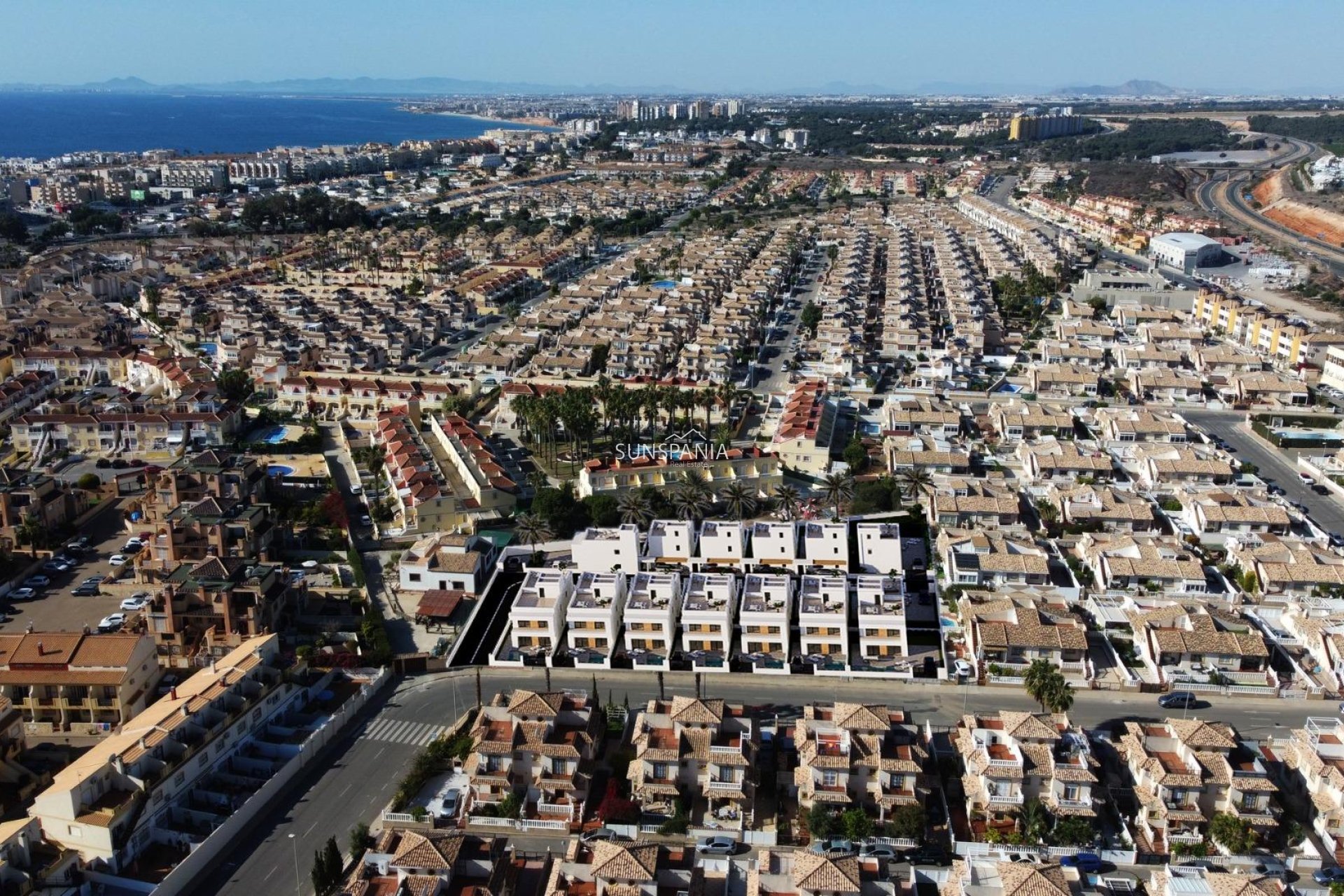 Nouvelle construction - Maison indépendante -
Orihuela Costa - La Zenia