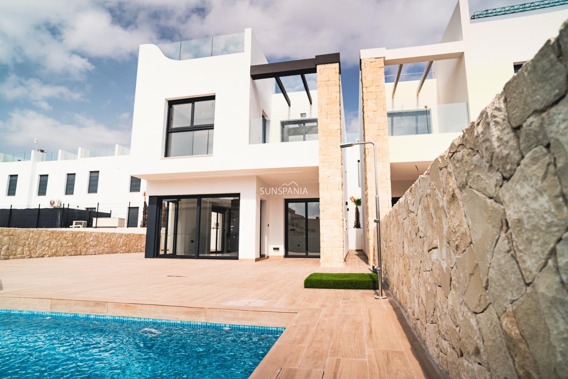 Nouvelle construction - Maison indépendante -
Orihuela Costa - Punta Prima