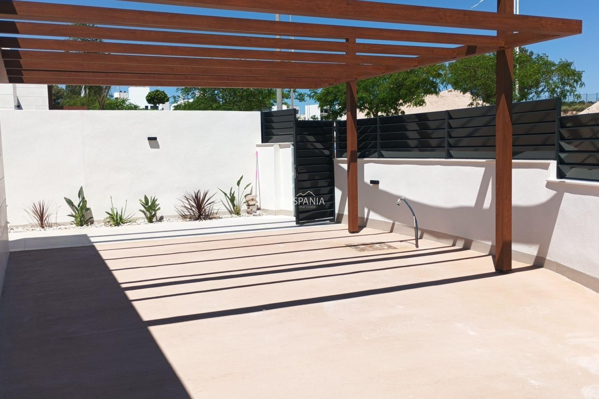 Nouvelle construction - Maison indépendante -
Pilar de la Horadada - Roda Golf