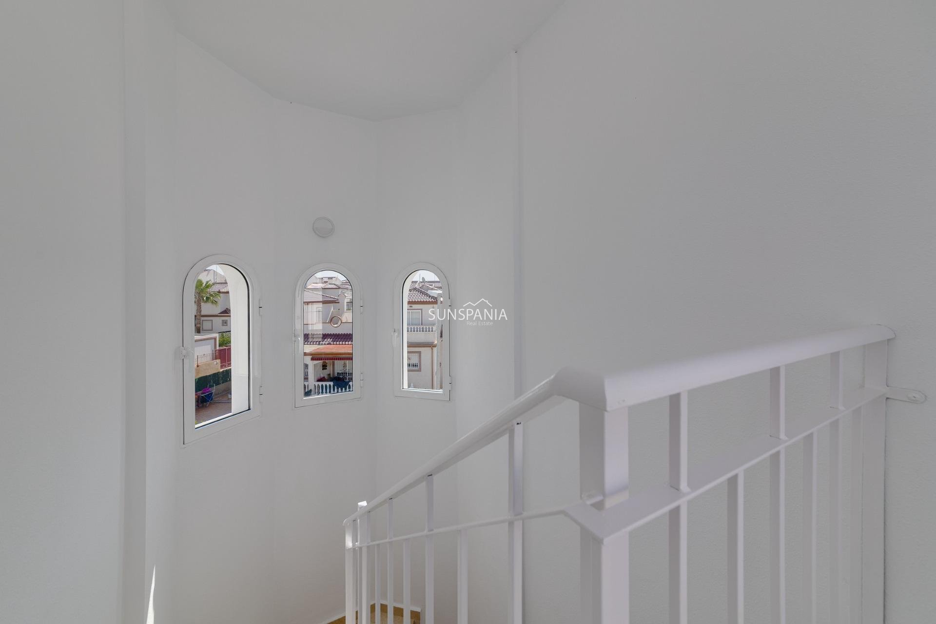 Nouvelle construction - Maison indépendante -
San Fulgencio - El Oasis