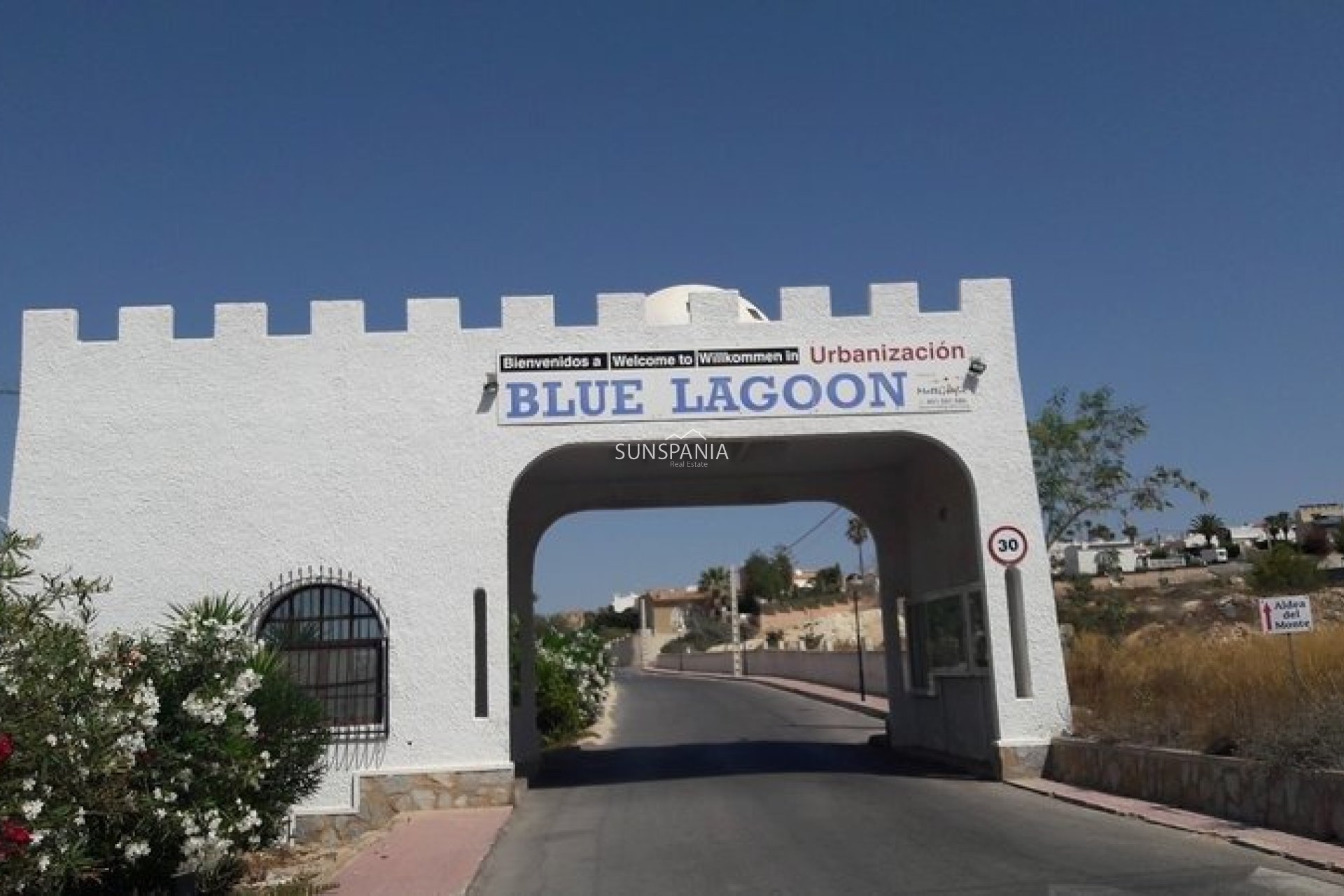 Nouvelle construction - Maison indépendante -
San Miguel de Salinas - Blue Lagoon