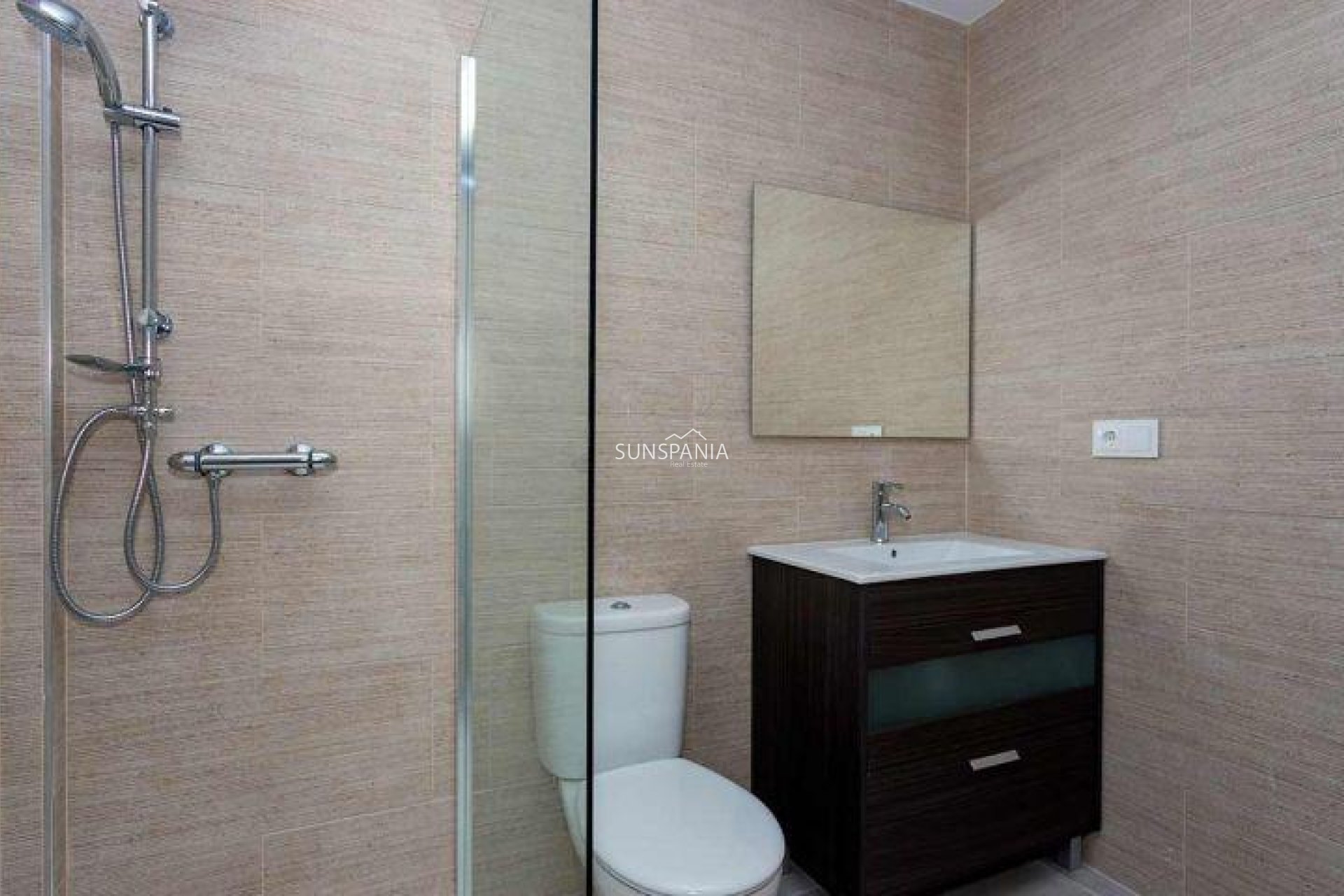 Nouvelle construction - Quad House -
Daya Nueva - Centro