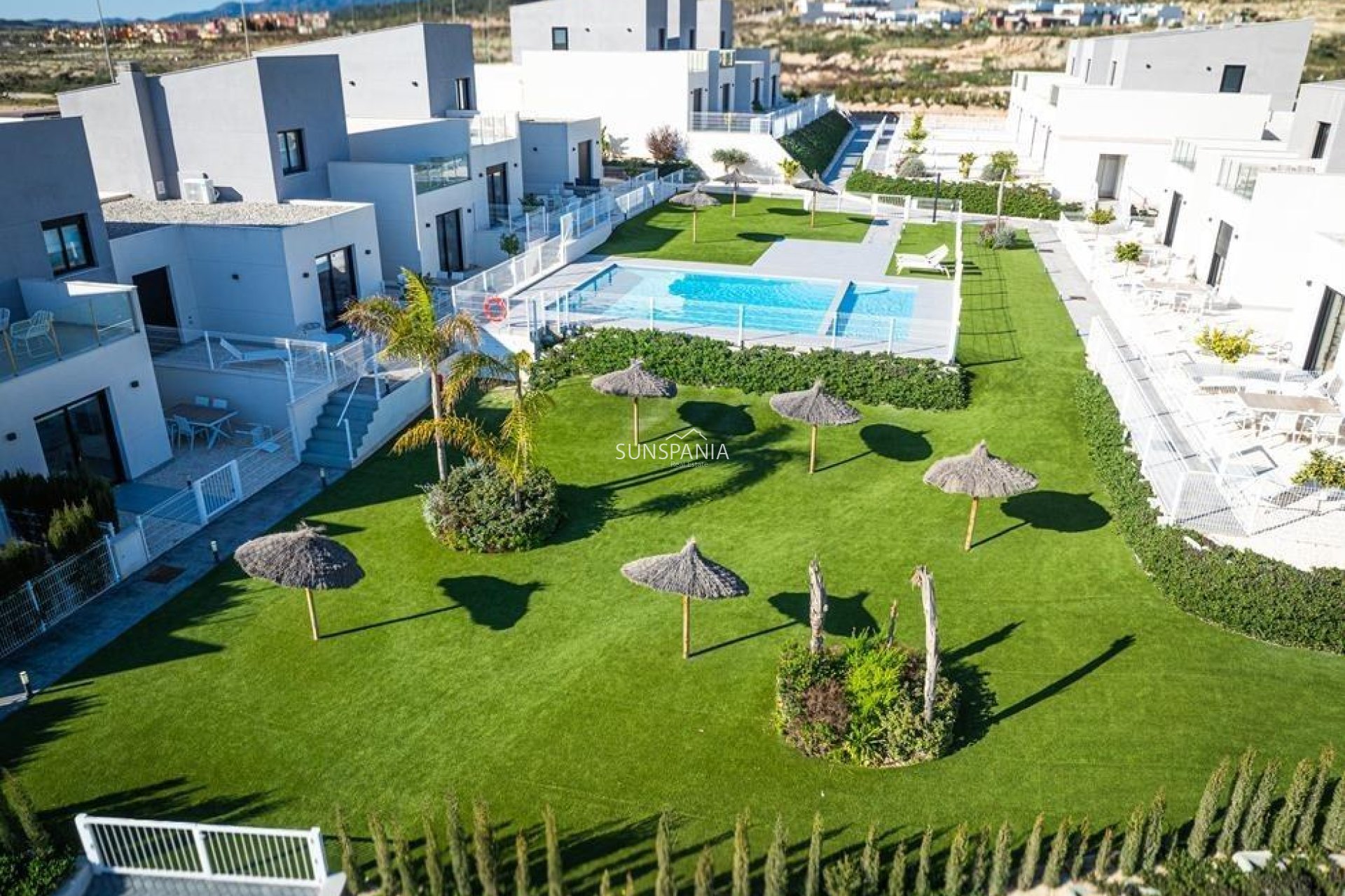 Obra nueva - Adosado -
Banos y Mendigo - Altaona Golf