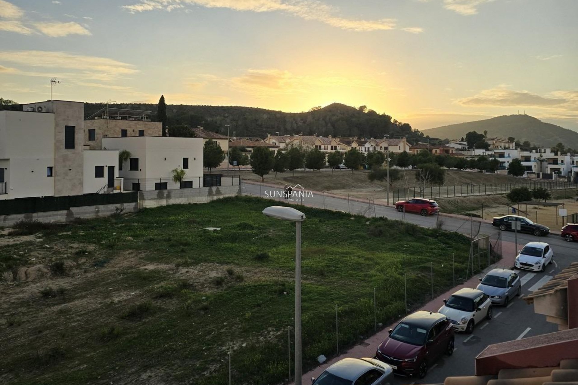 Obra nueva - Adosado -
Bigastro - pueblo