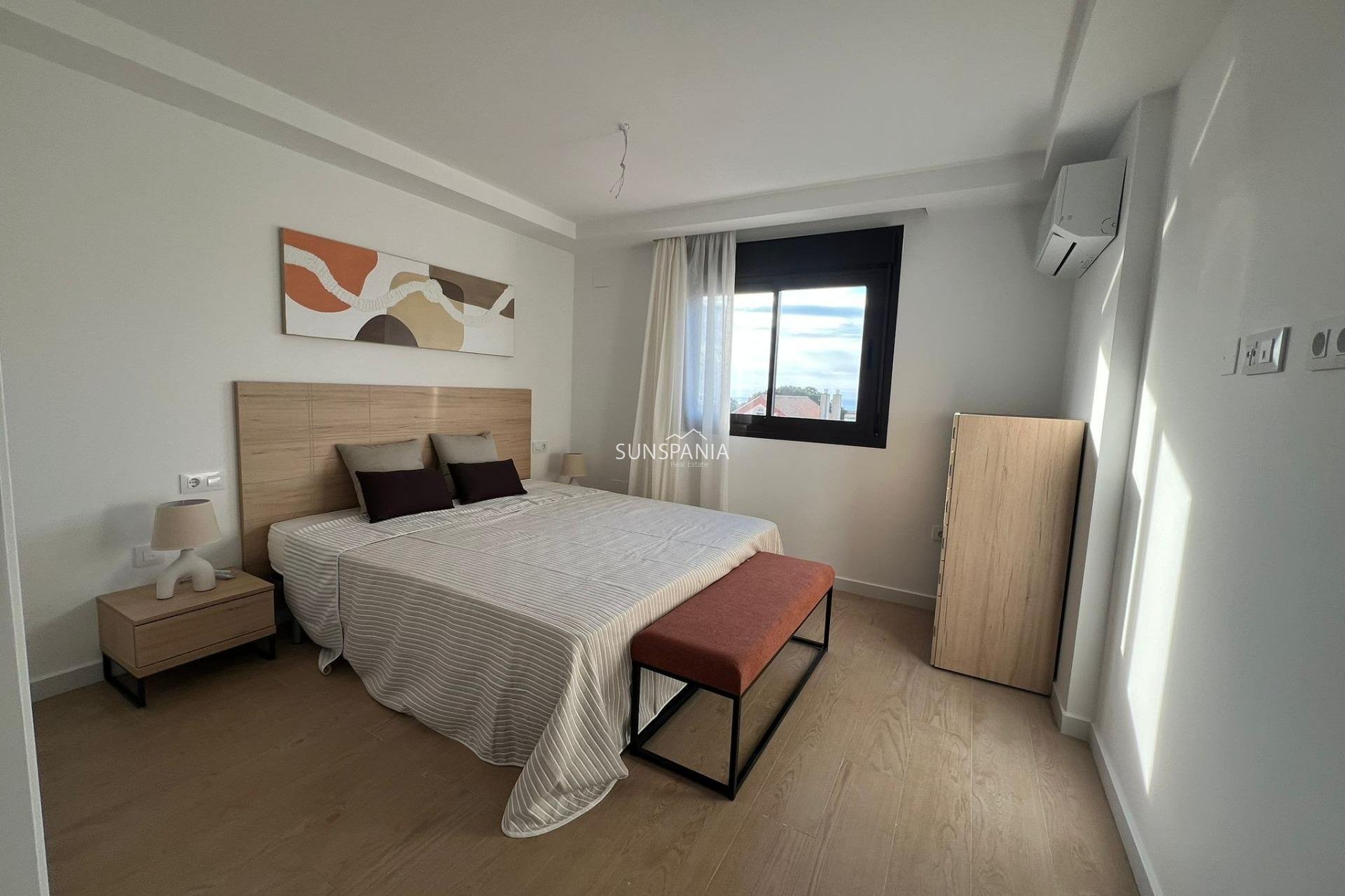 Obra nueva - Adosado -
La Union - centro