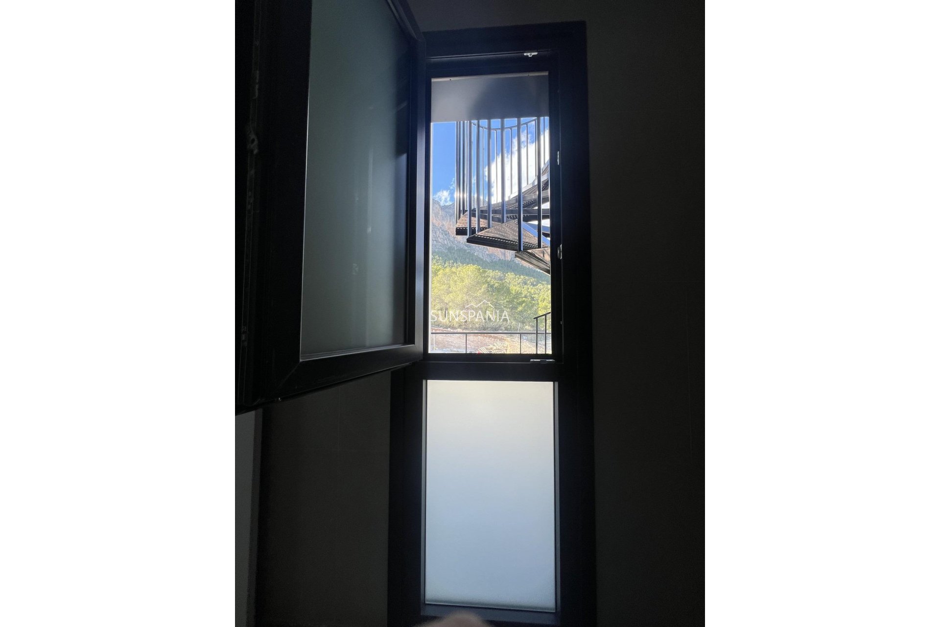 Obra nueva - Adosado -
Polop - PAU1