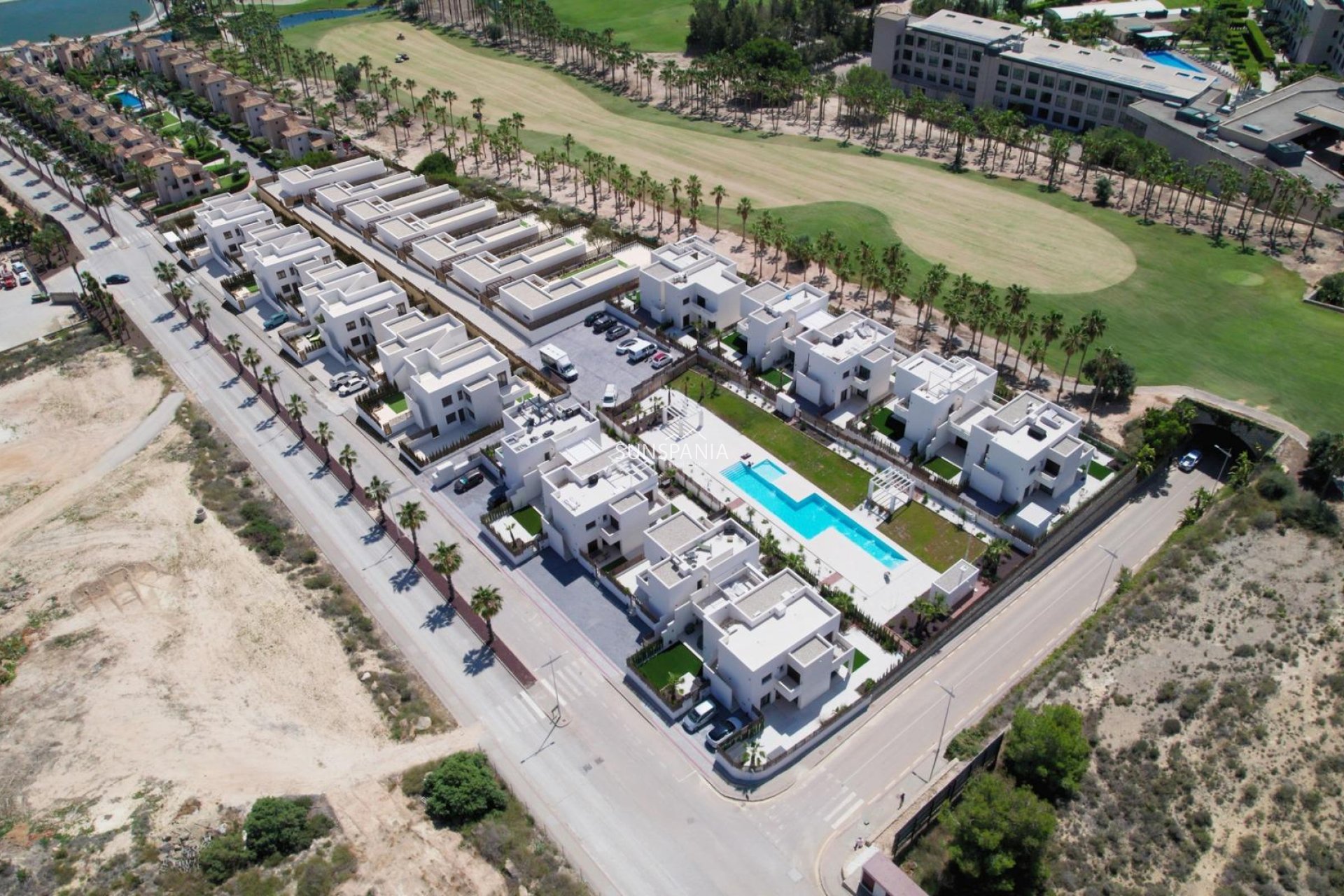 Obra nueva - Apartamento -
Algorfa - La Finca Golf