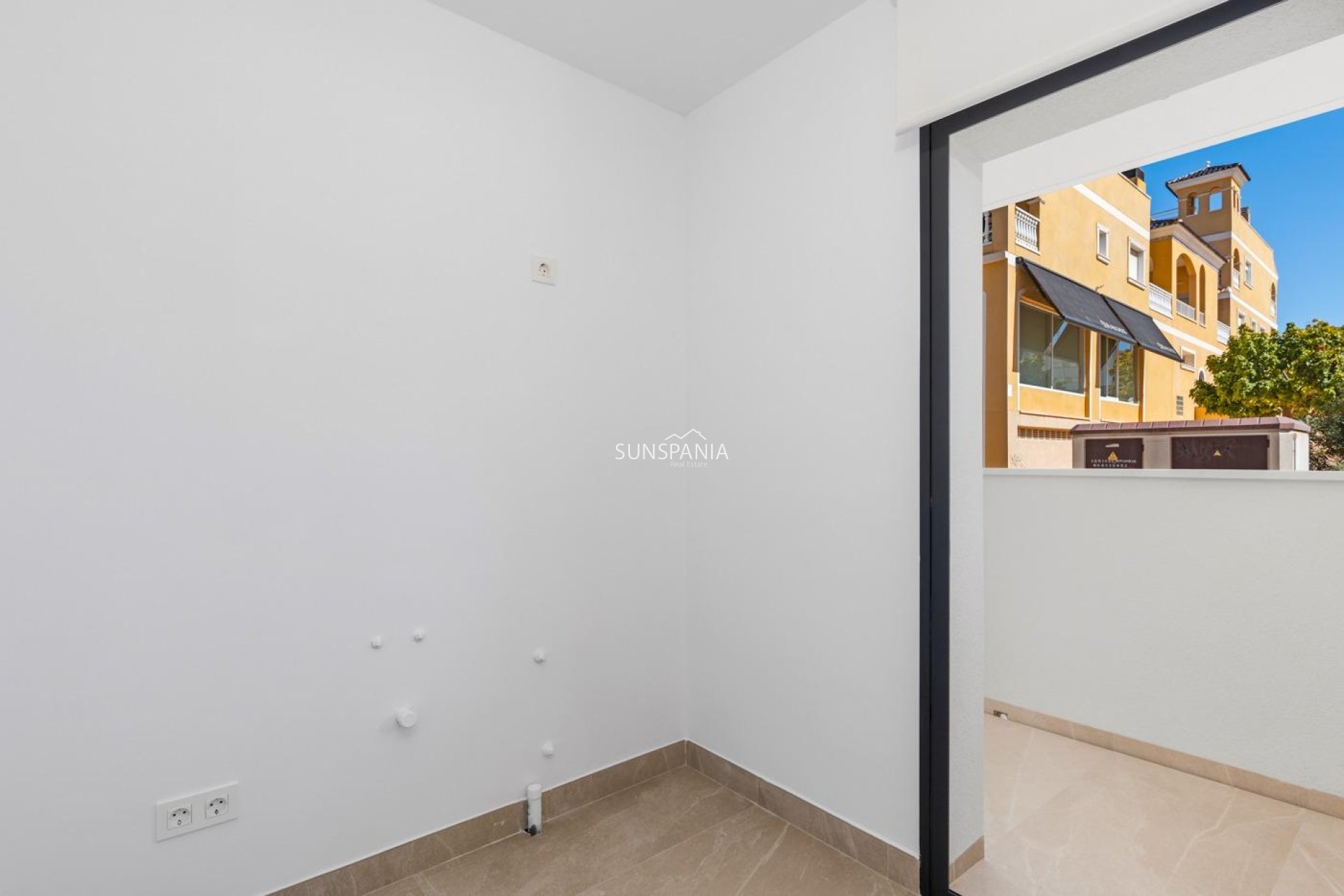 Obra nueva - Apartamento / piso -
Benijofar