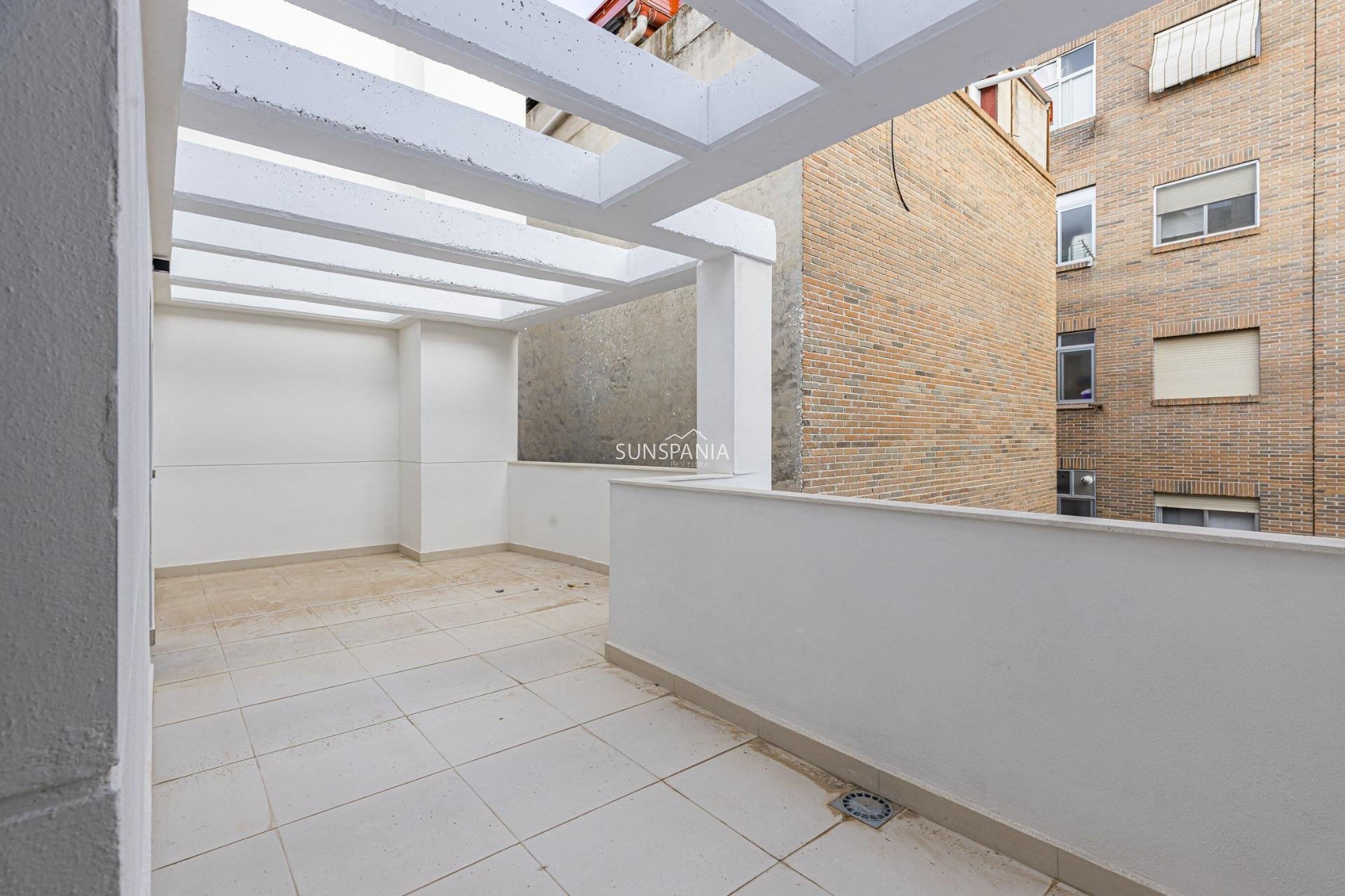 Obra nueva - Ático -
Murcia - Centro