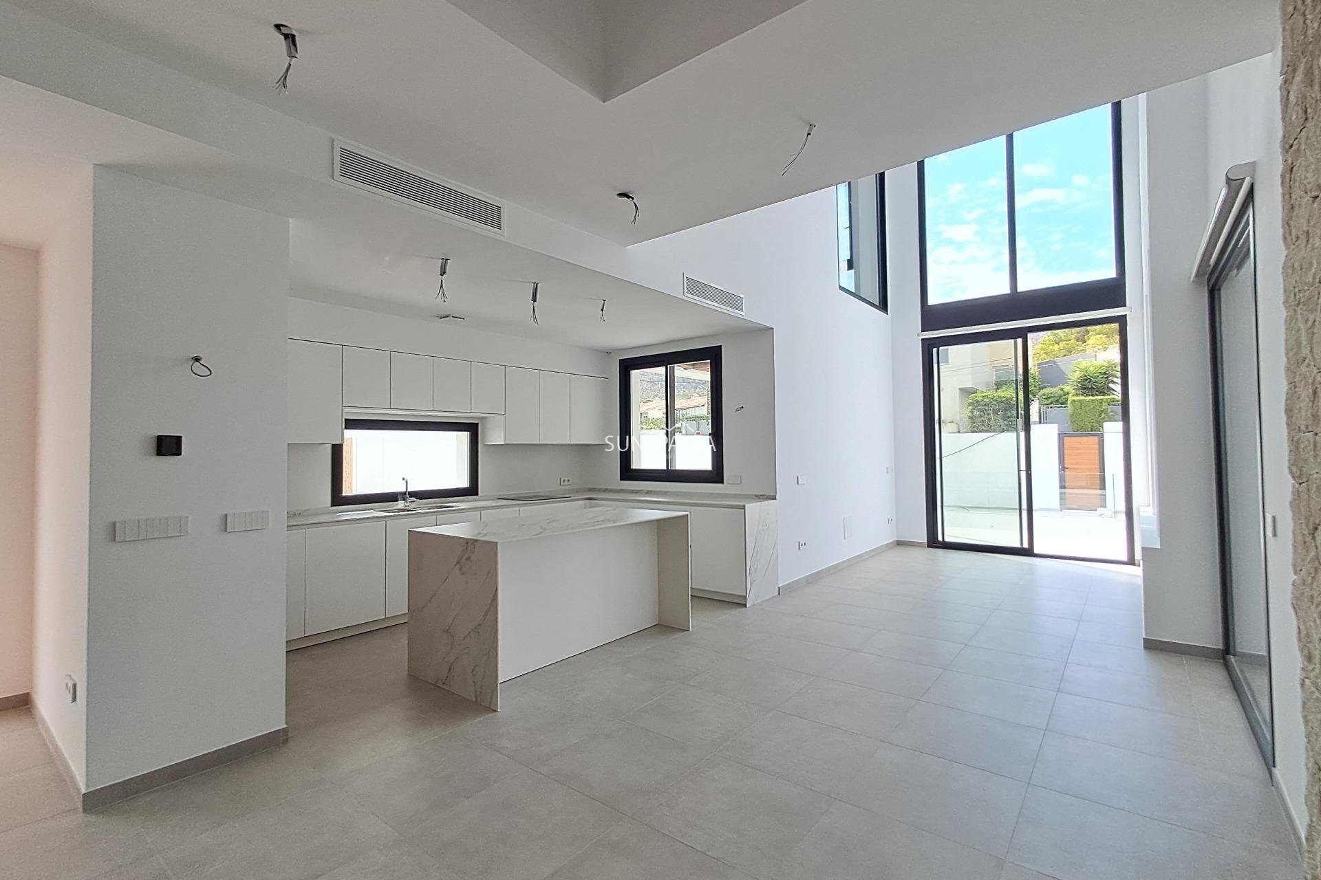 Obra nueva - Chalet -
Alfas del Pí - El Albir