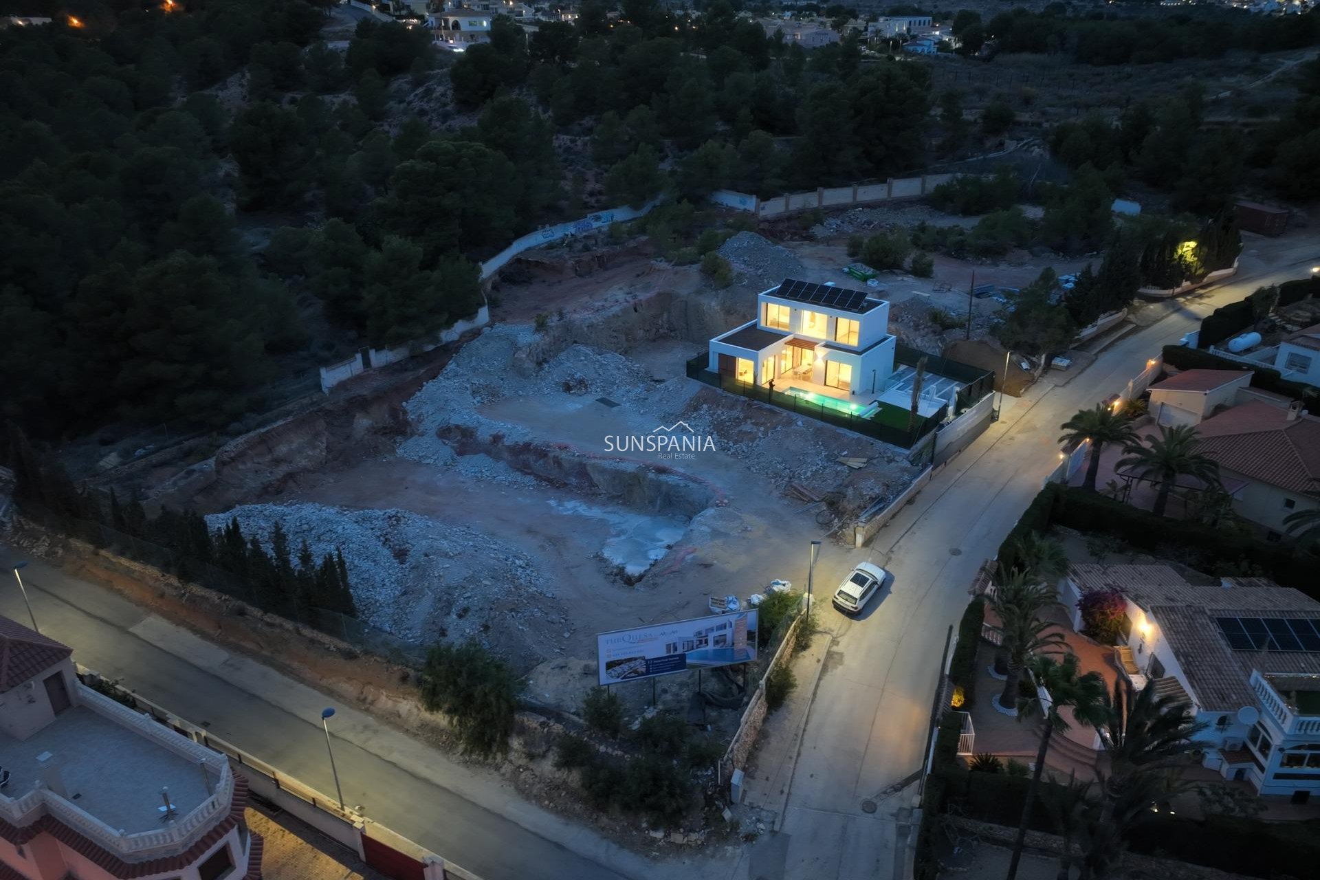 Obra nueva - Chalet -
Alfas del Pí - Escandinavia