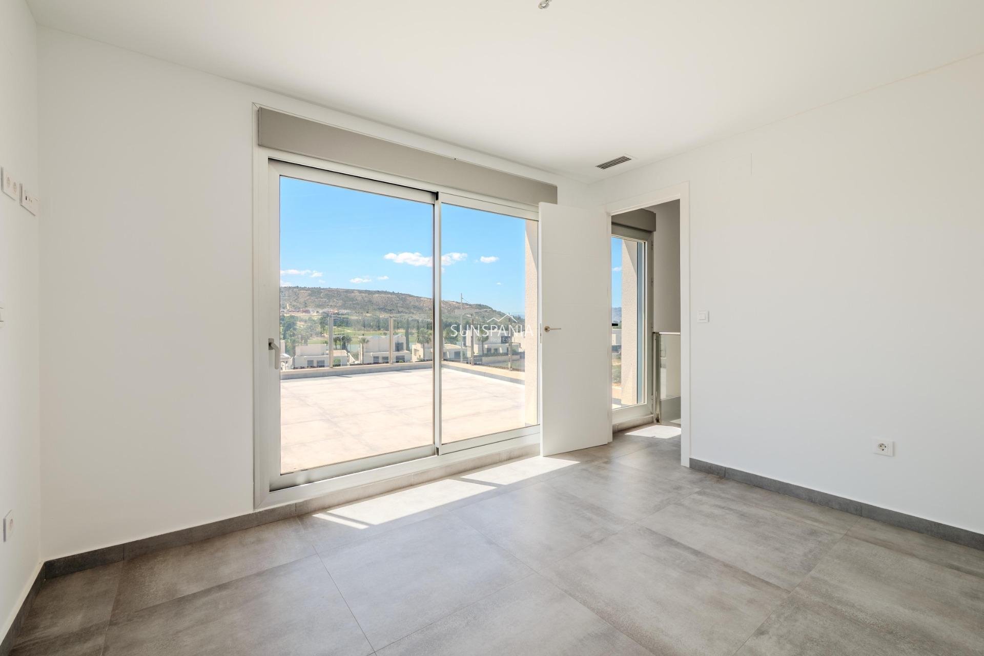 Obra nueva - Chalet -
Algorfa - La Finca Golf