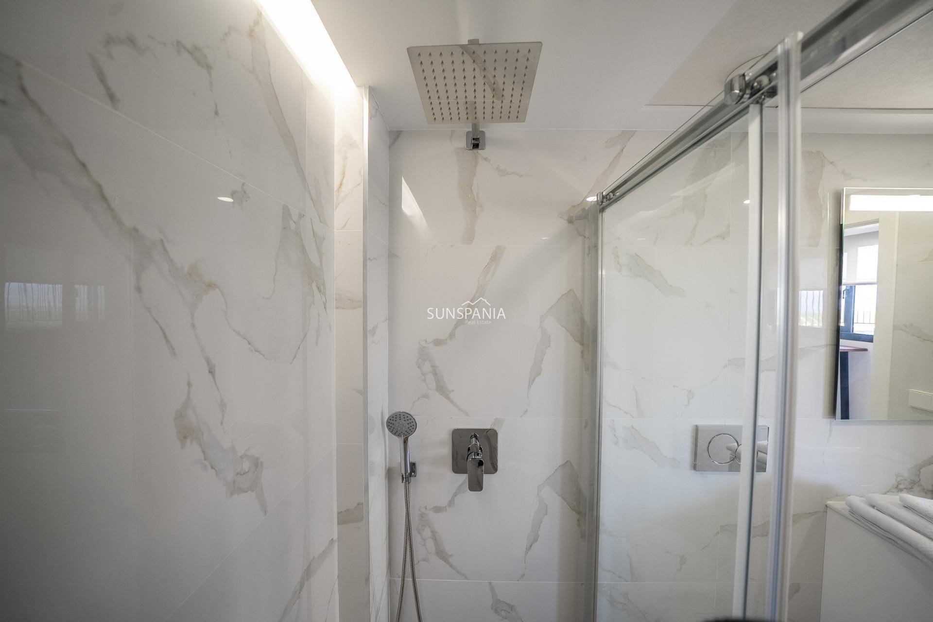 Obra nueva - Chalet -
Algorfa - La Finca Golf