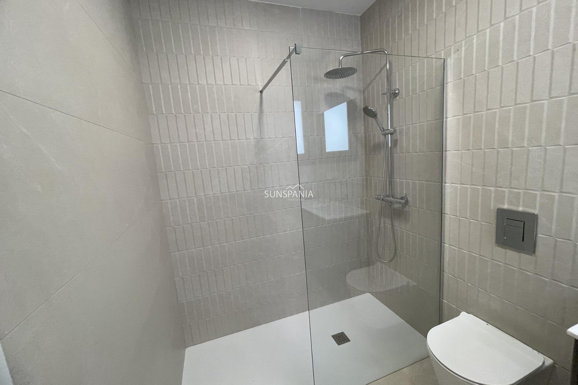 Obra nueva - Chalet -
Almoradí - Heredades