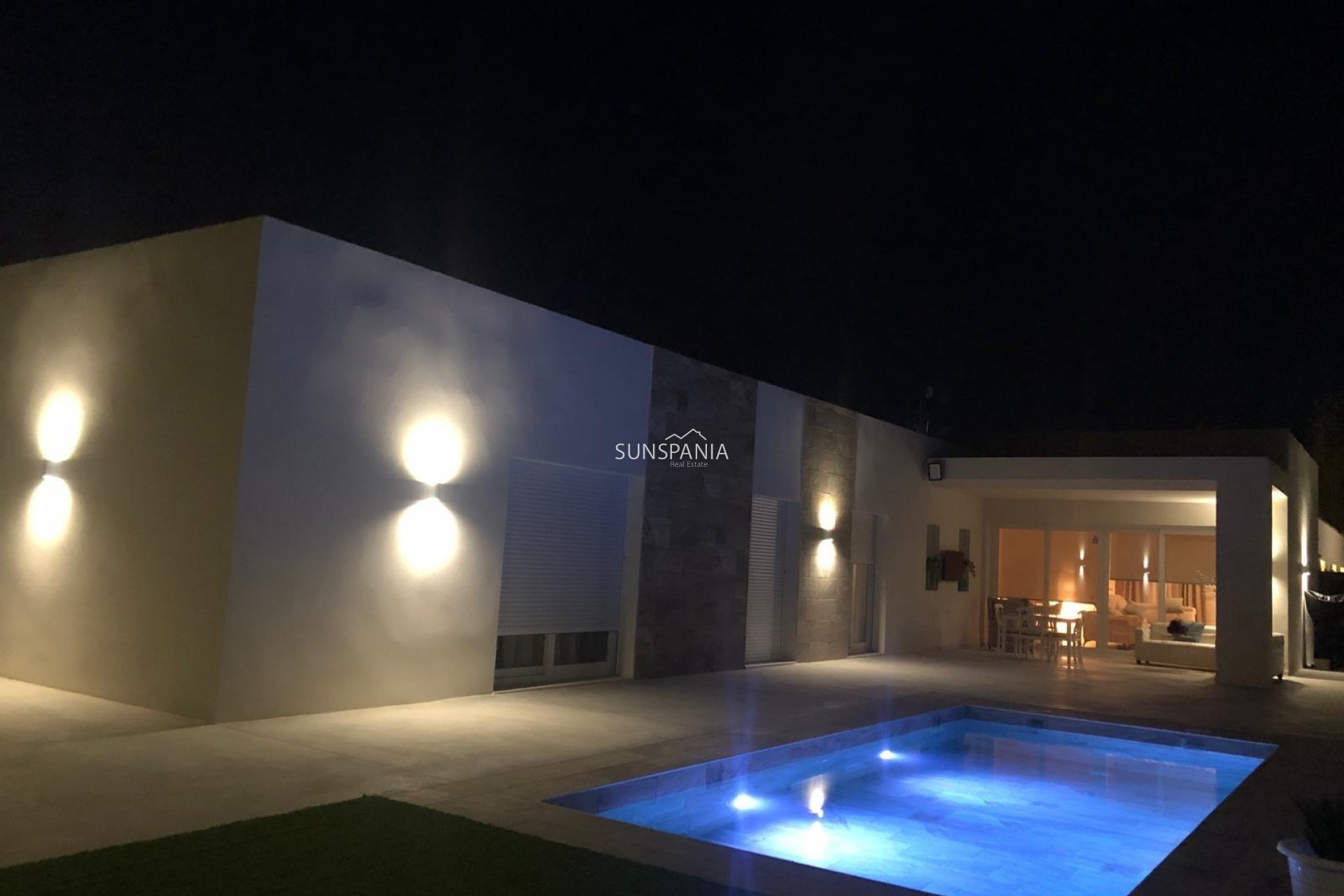 Obra nueva - Chalet -
Aspe - urbanizaciones