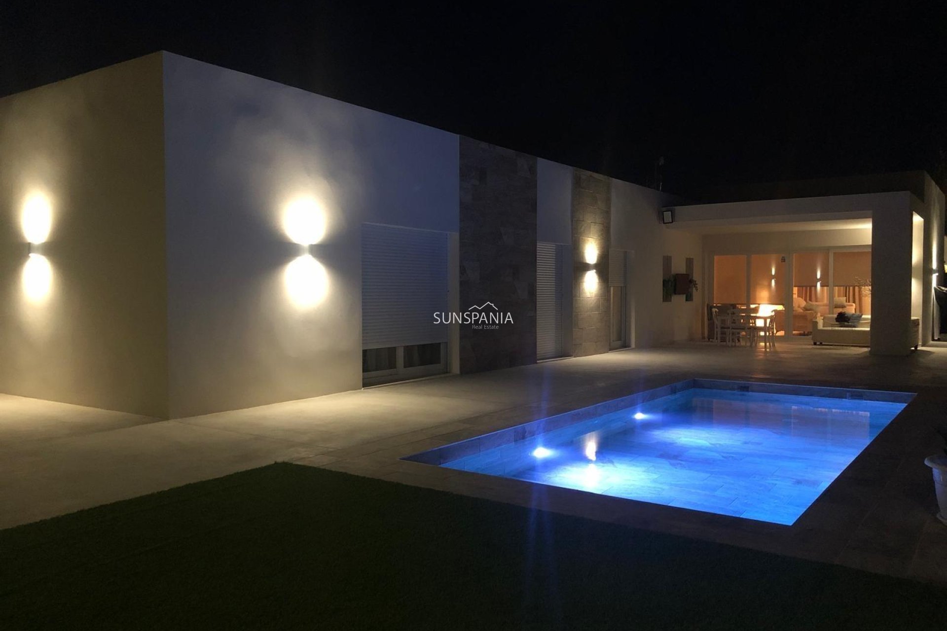 Obra nueva - Chalet -
Aspe - urbanizaciones