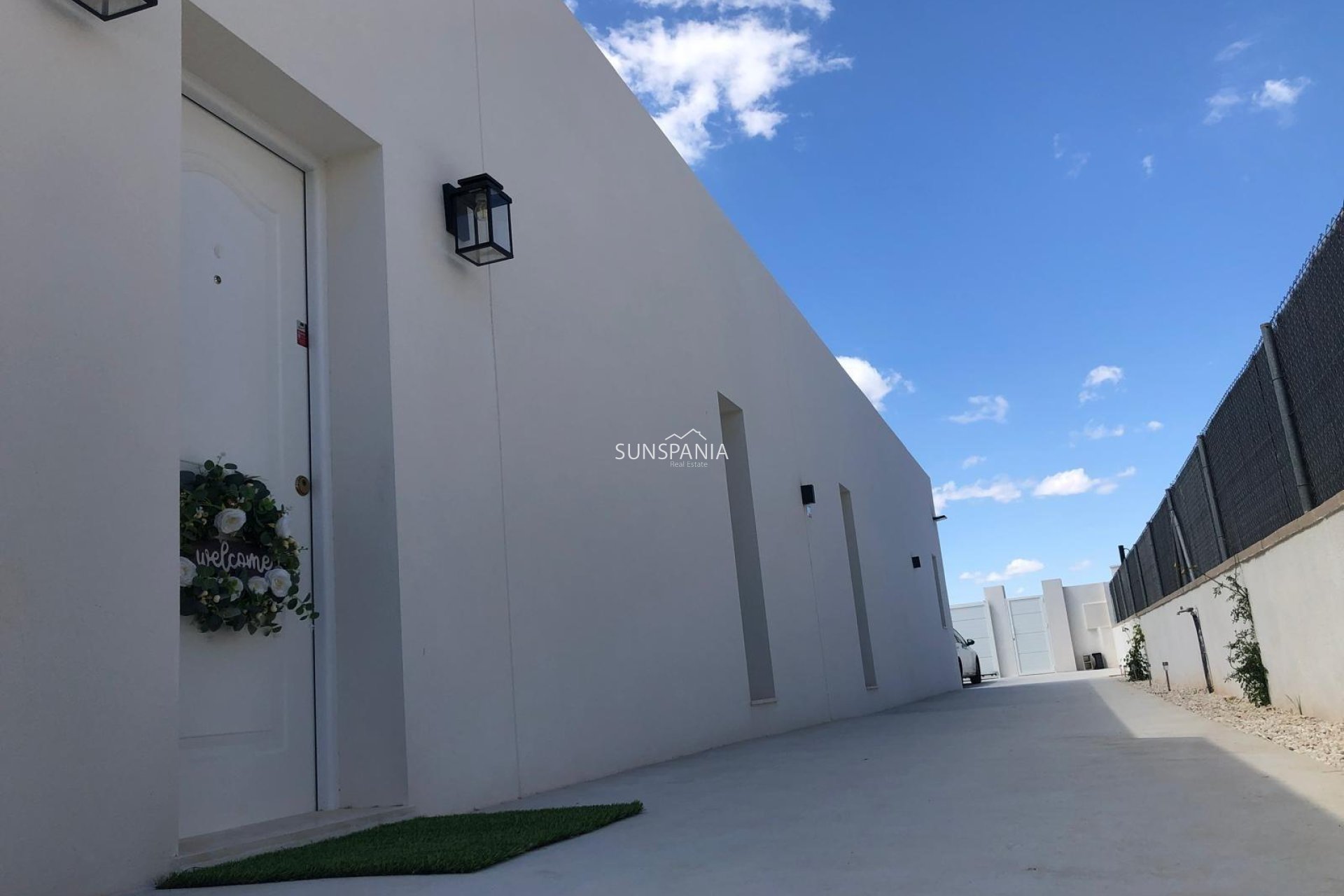 Obra nueva - Chalet -
Aspe - urbanizaciones