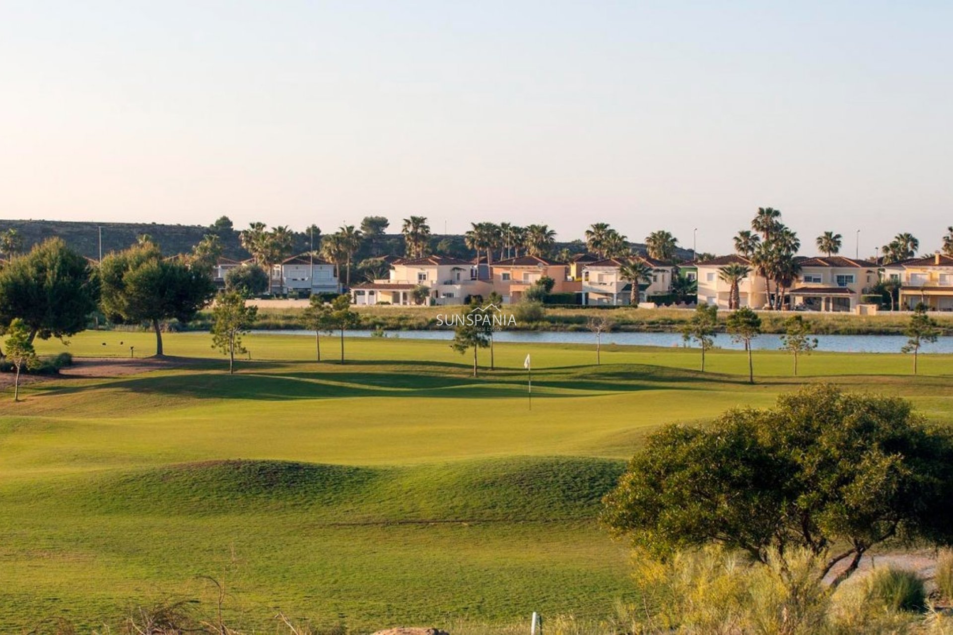 Obra nueva - Chalet -
Banos y Mendigo - Altaona Golf