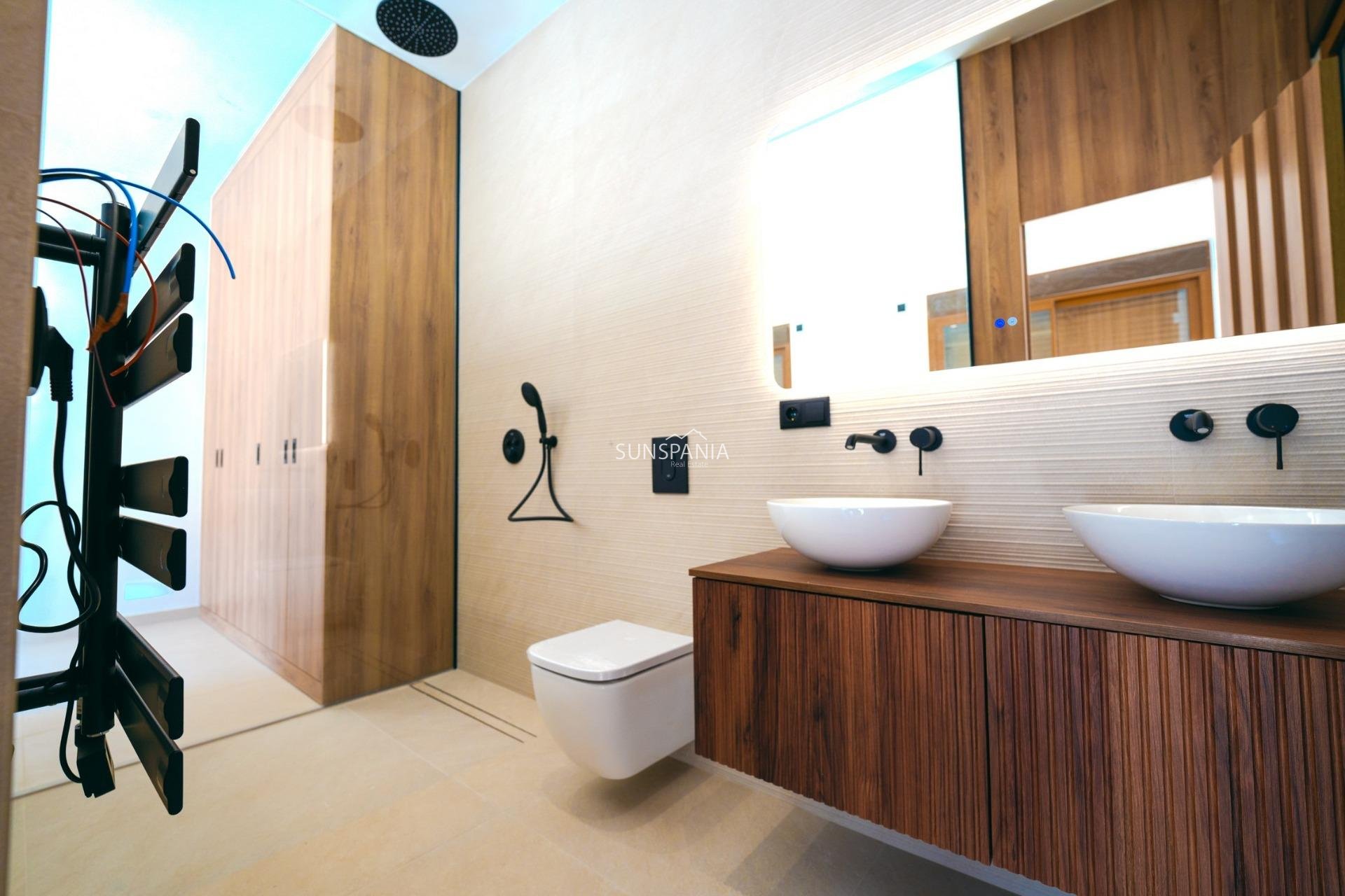 Obra nueva - Chalet -
Benejúzar - alta